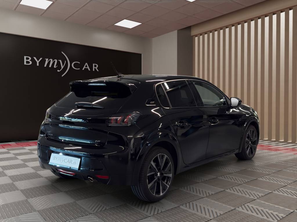 PEUGEOT 208 1.2 PureTech GT Pack EAT8-image-2
