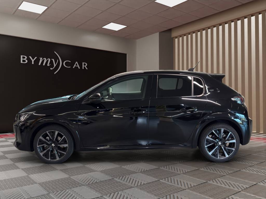 PEUGEOT 208 1.2 PureTech GT Pack EAT8-image-3