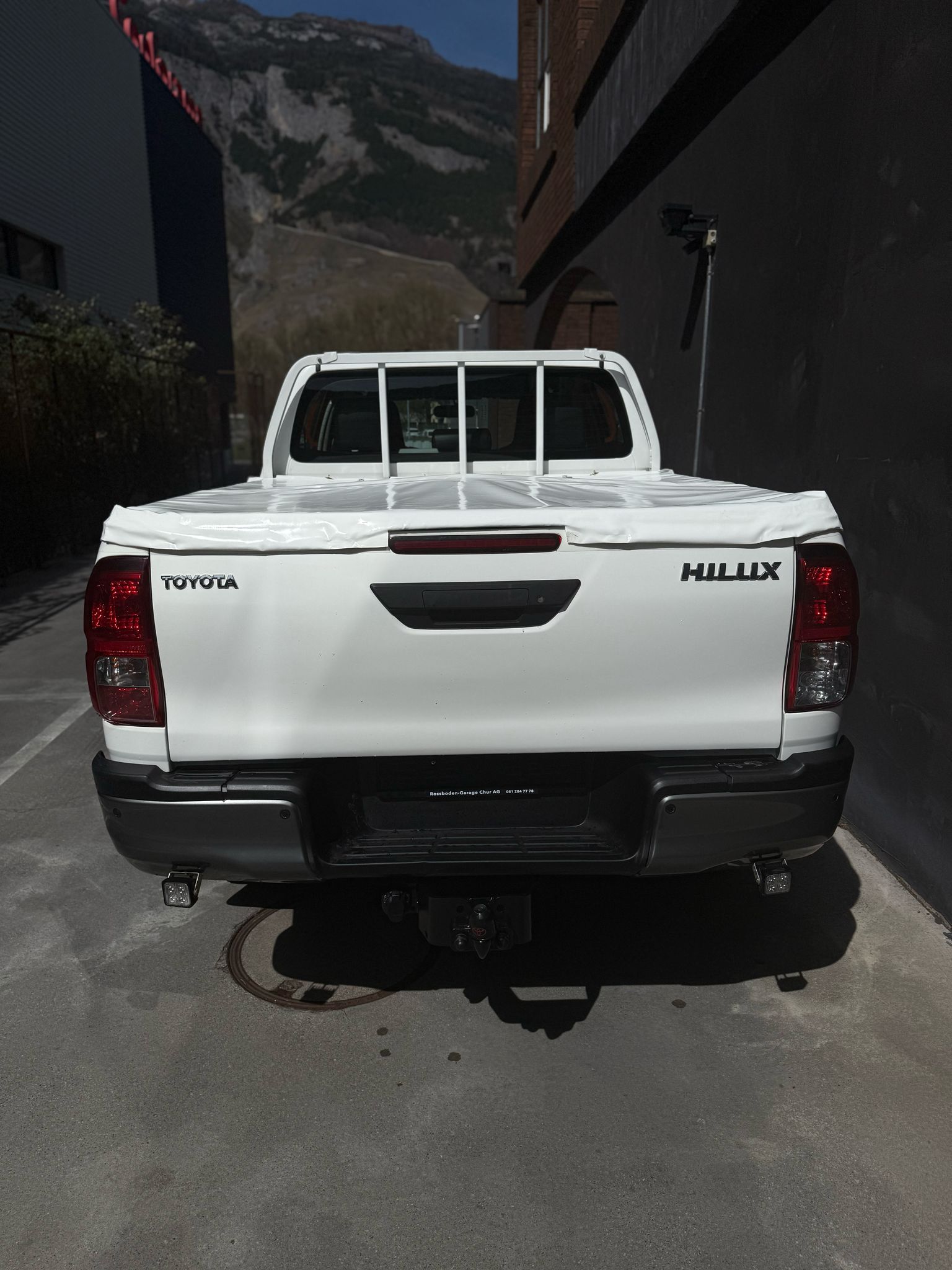 TOYOTA Hilux 2.4D-4D Luna Double Cab 4x4-image-5