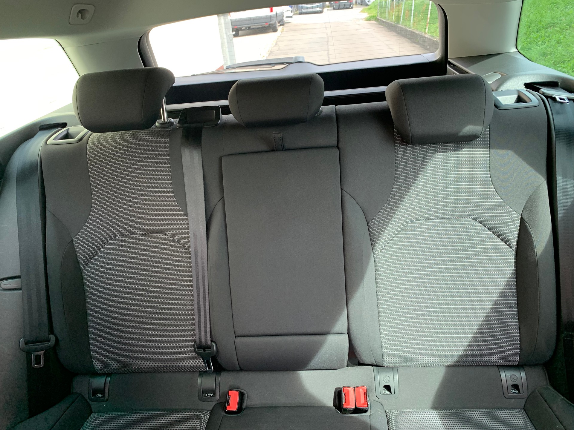 SEAT Leon ST 1.6 TDI CR Style DSG-image-8