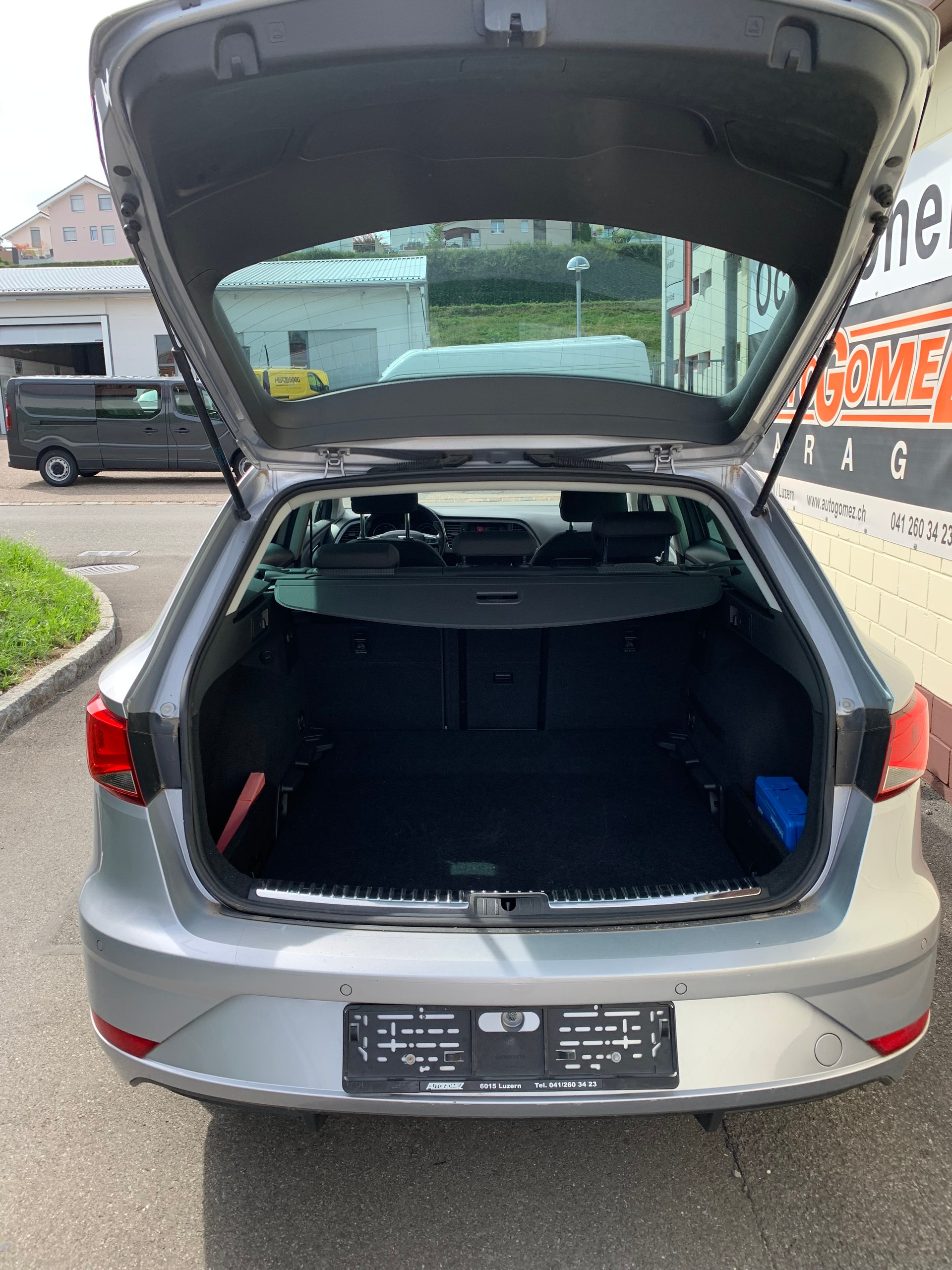 SEAT Leon ST 1.6 TDI CR Style DSG-image-3