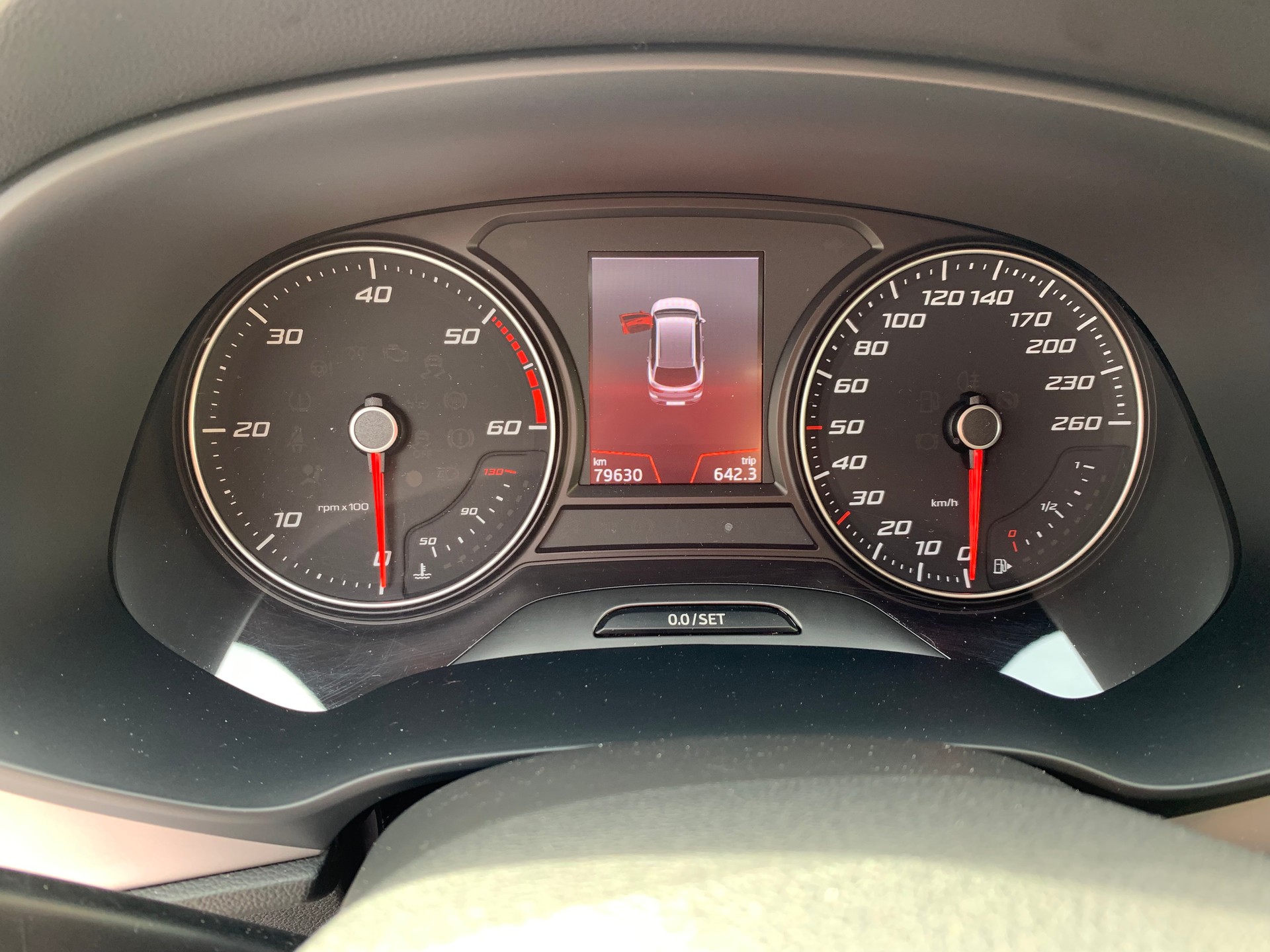 SEAT Leon ST 1.6 TDI CR Style DSG-image-6