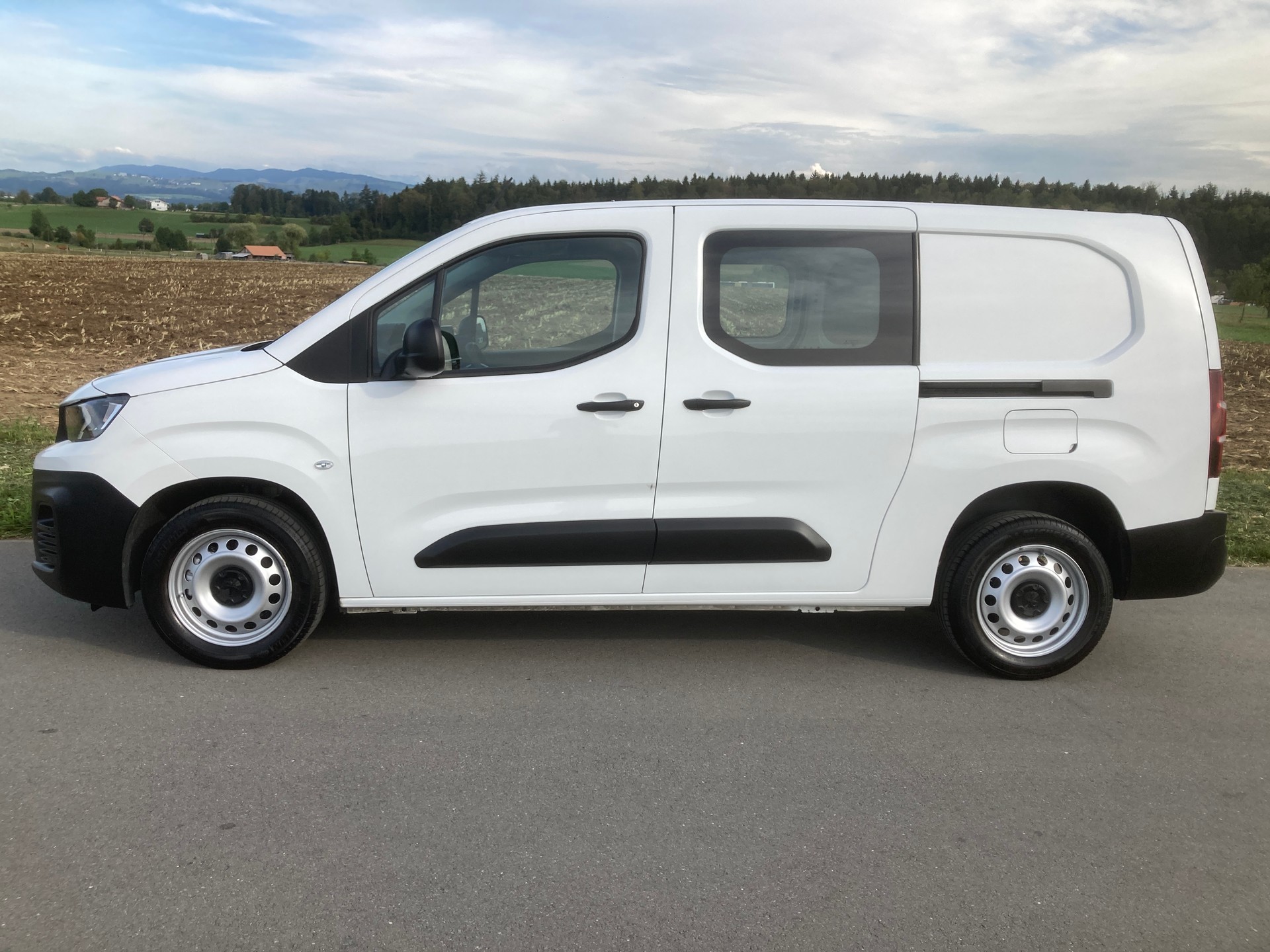 PEUGEOT Partner 1.5 Blue HDi s/s Premium Long 1000kg-image-4