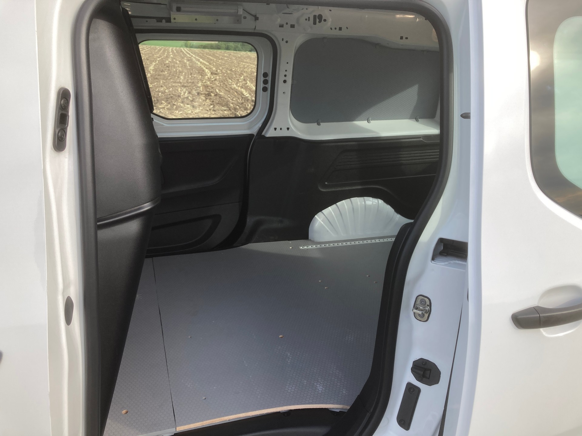PEUGEOT Partner 1.5 Blue HDi s/s Premium Long 1000kg-image-7