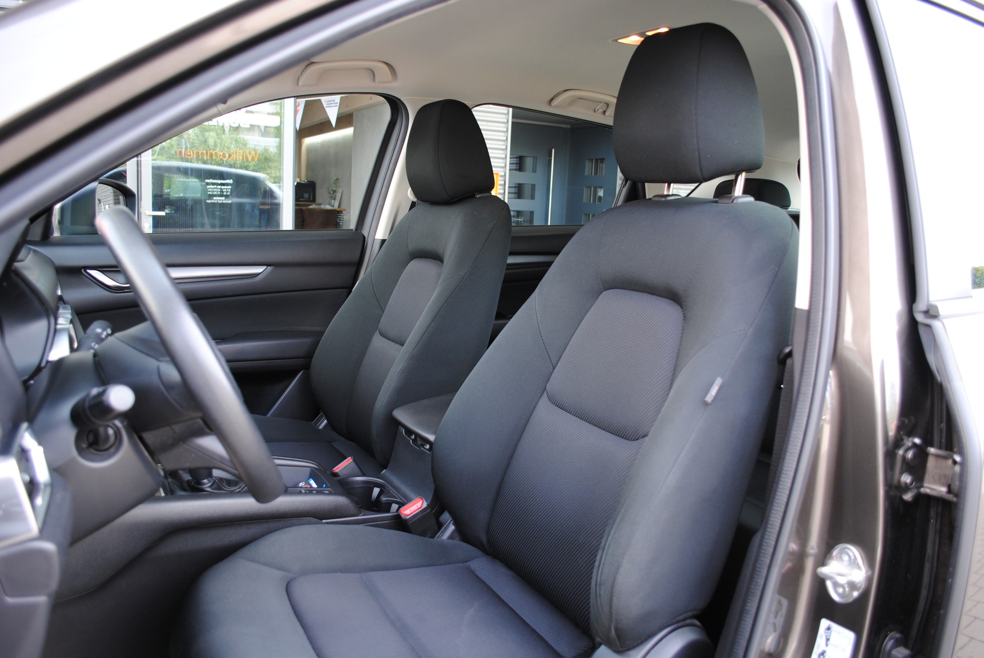 MAZDA CX-5 SKYACTIV-G 165 Challenge FWD-image-9