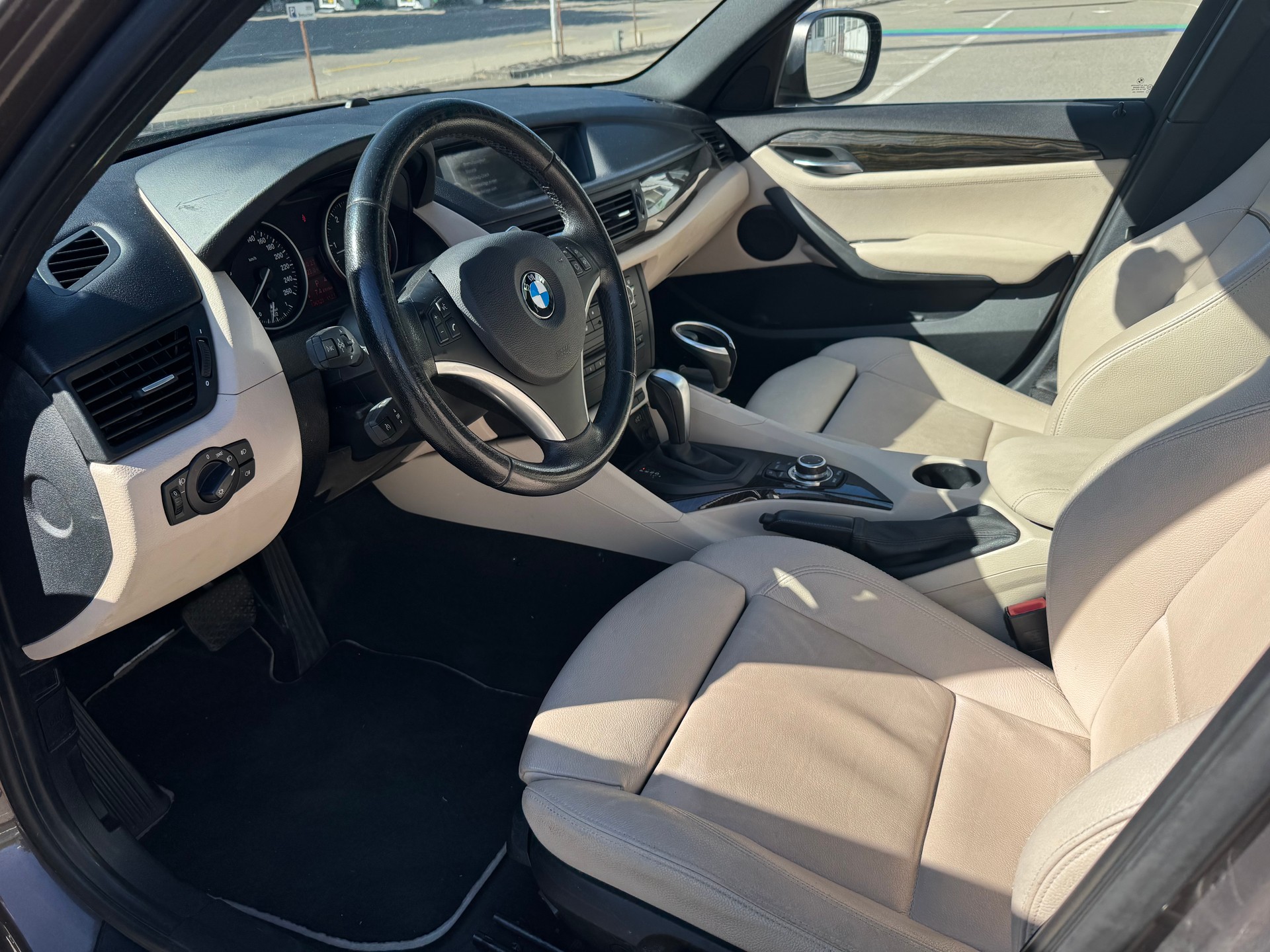 BMW X1 xDrive 23d Steptronic-image-7