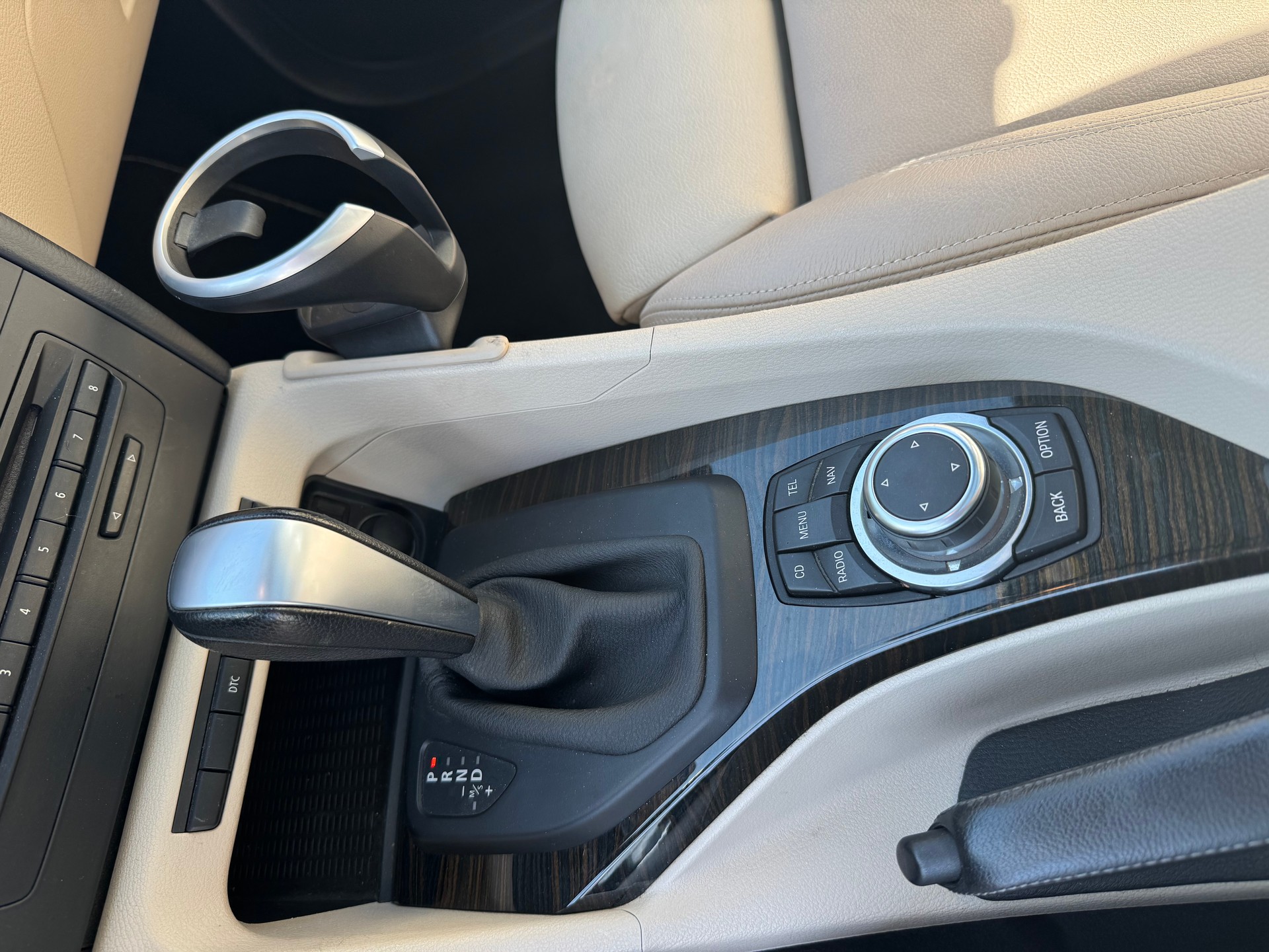 BMW X1 xDrive 23d Steptronic-image-13