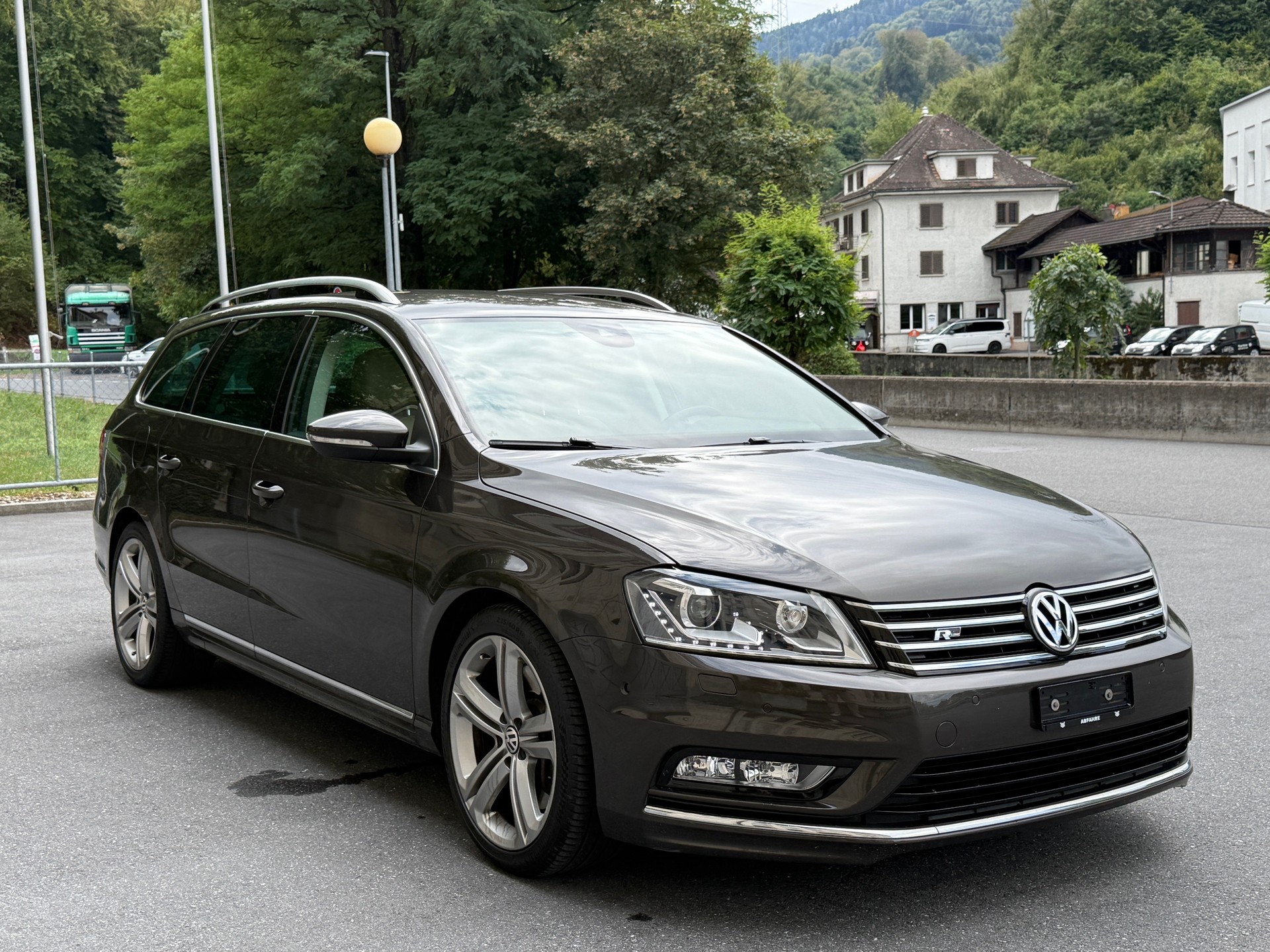 VW Passat Variant 3.6 FSI Highline 4Motion DSG-image-11