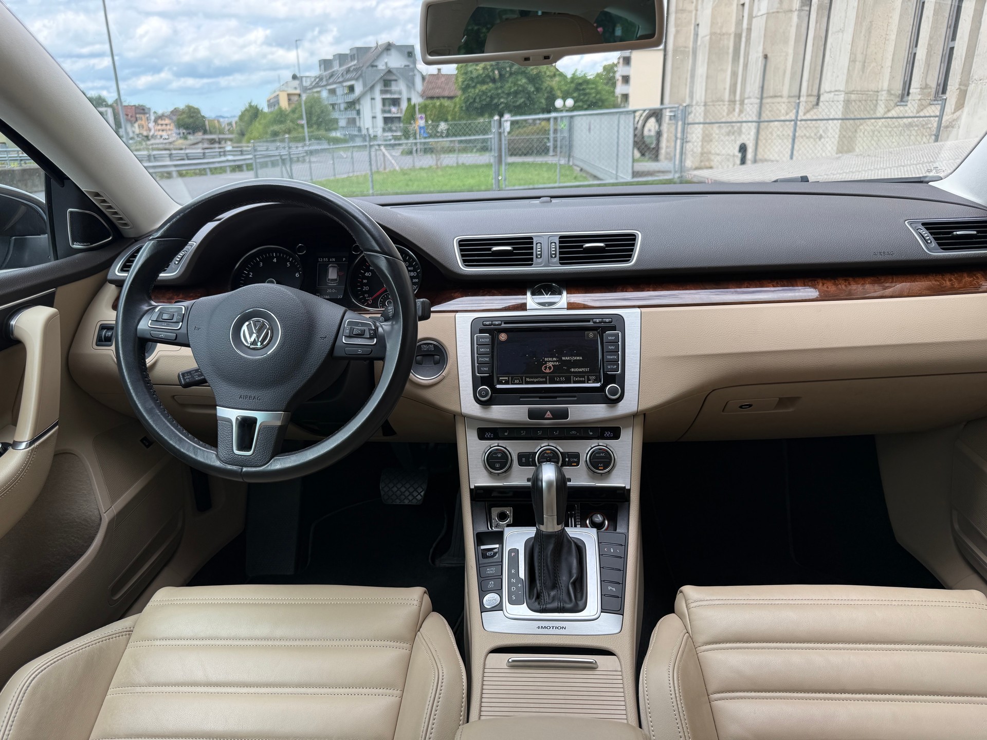 VW Passat Variant 3.6 FSI Highline 4Motion DSG-image-6