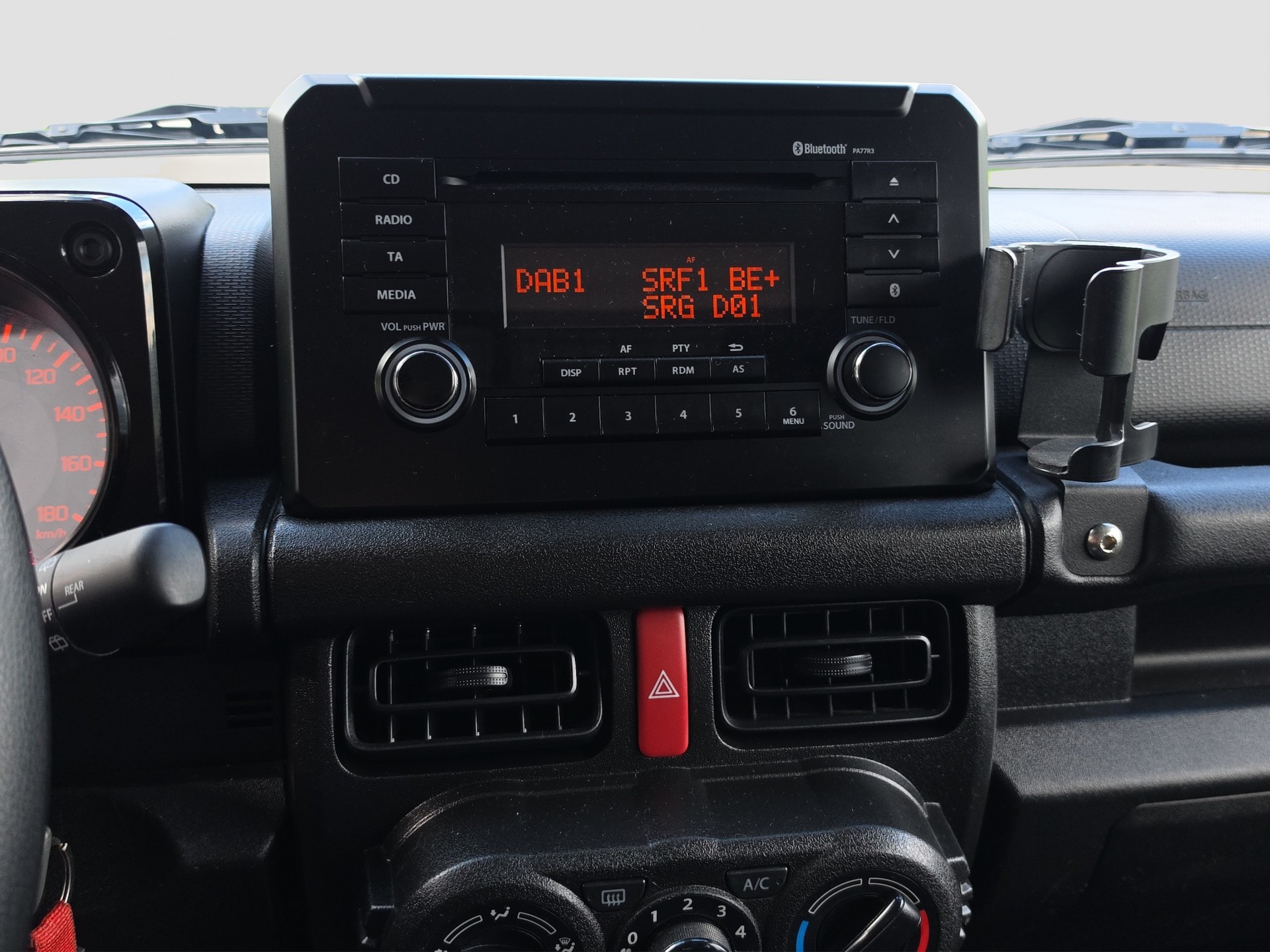 SUZUKI Jimny 1.5 Compact+ 4x4-image-11