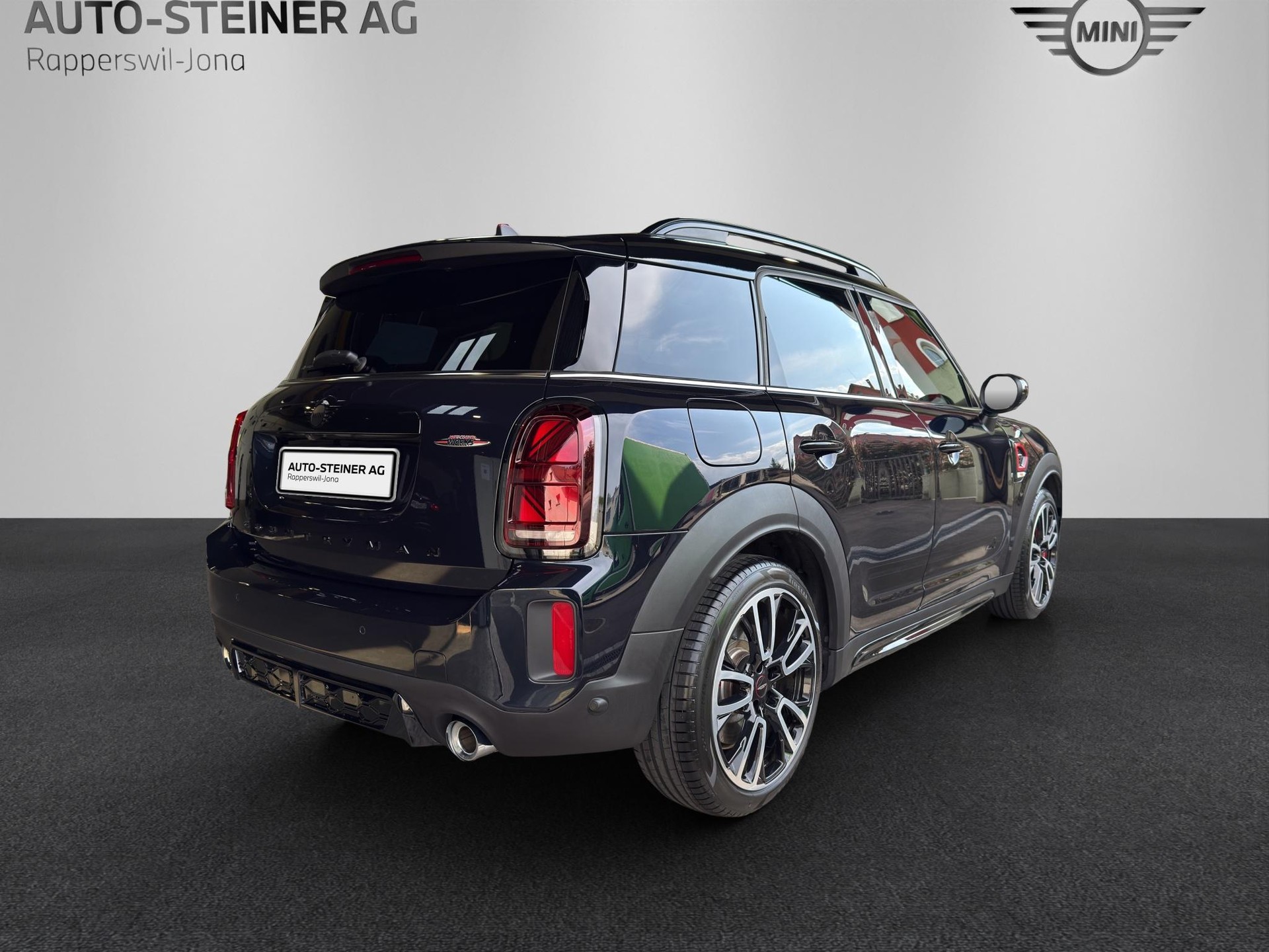 MINI Countryman JCW ALL4-image-4