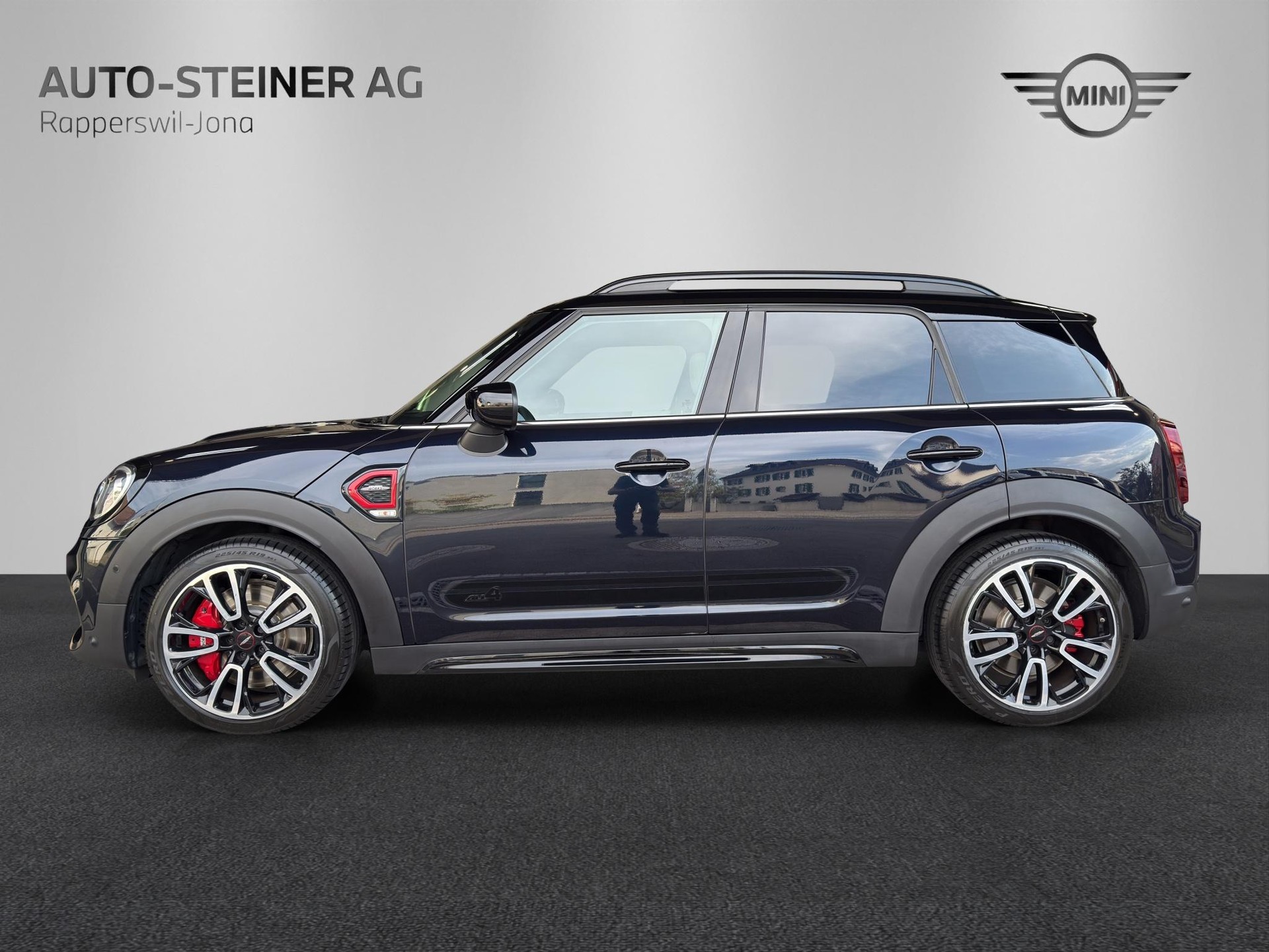 MINI Countryman JCW ALL4-image-1