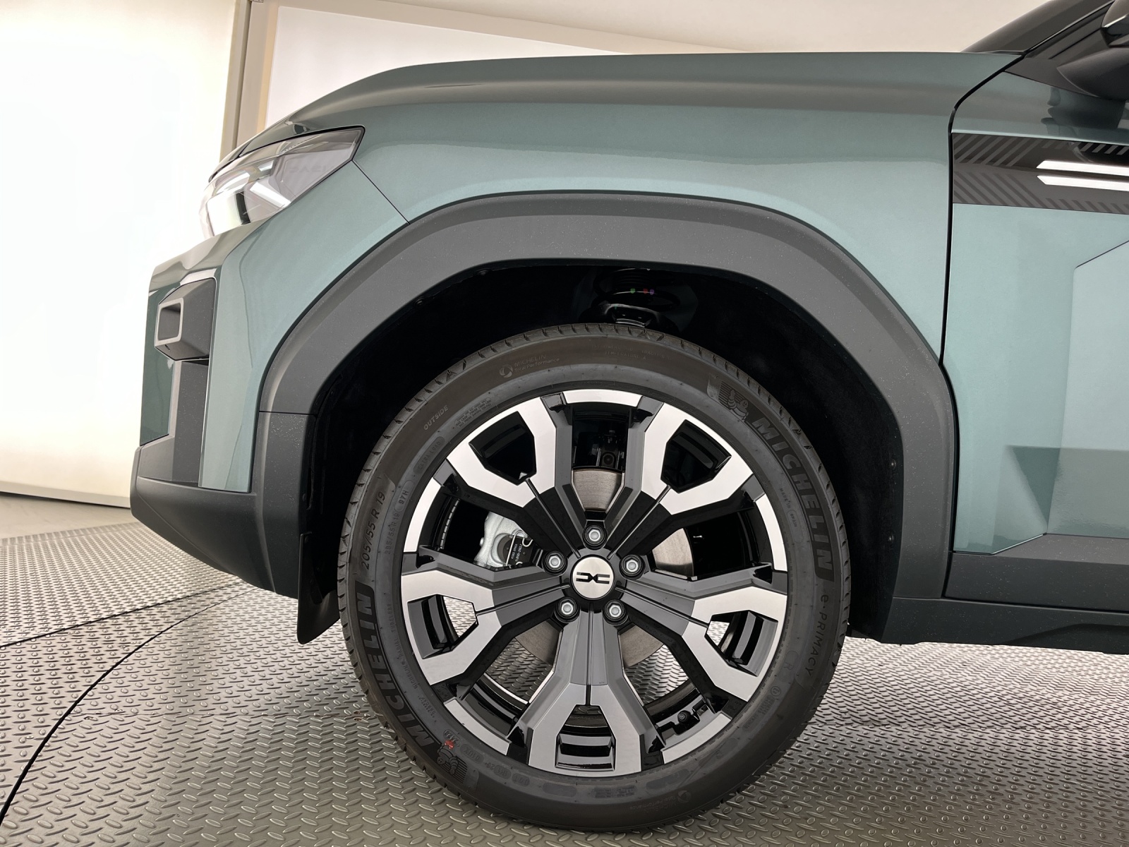 DACIA Bigster 1.2 Hybrid Journey 4WD-image-5