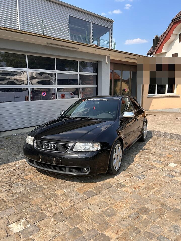 AUDI S3 quattro-image-1