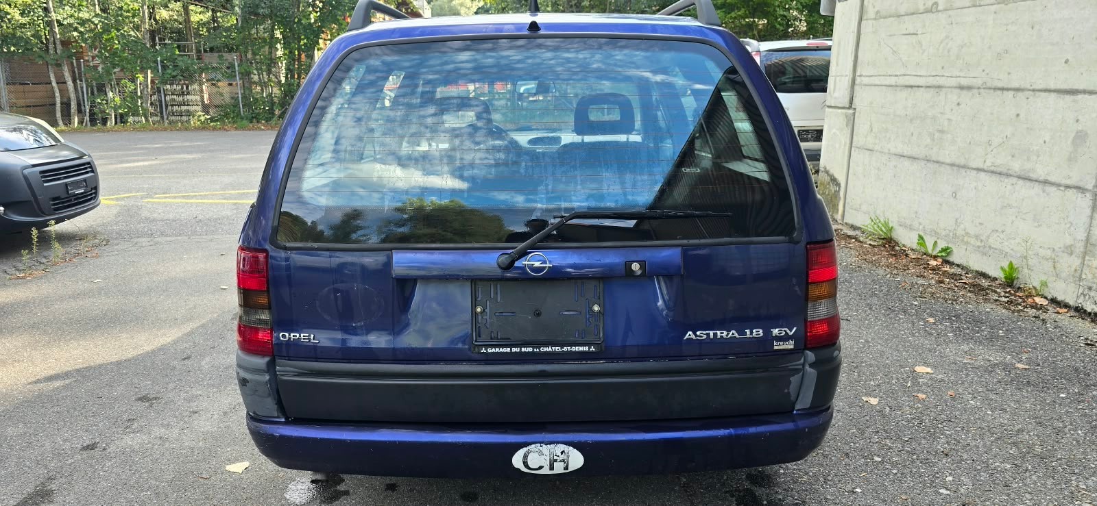 OPEL Astra Caravan 1.4i 16V Comfort SafeTec-image-3