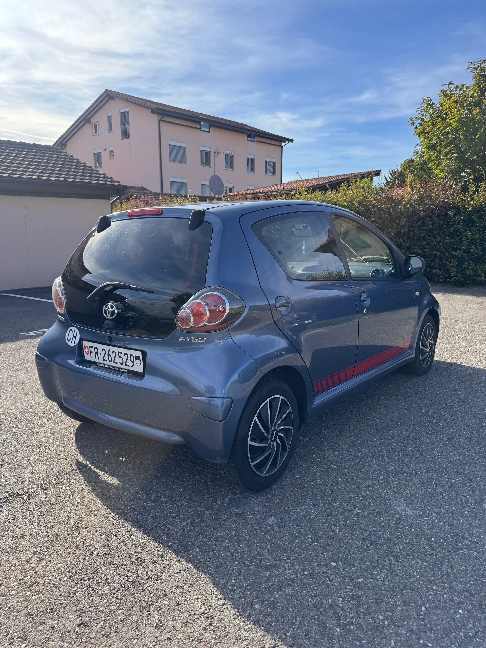 TOYOTA Aygo 1.0 Linea Luna Cool-image-5