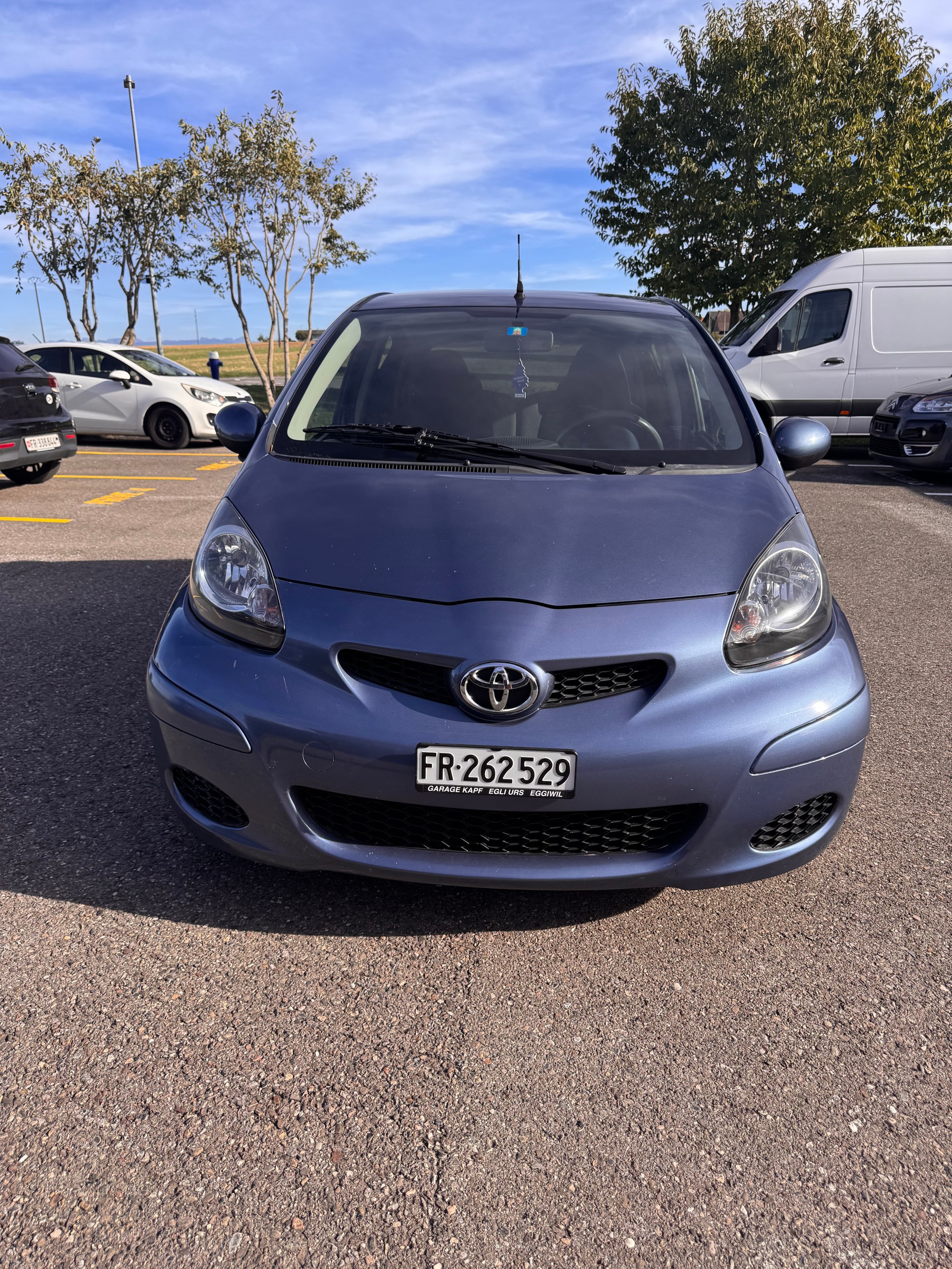 TOYOTA Aygo 1.0 Linea Luna Cool-image-0