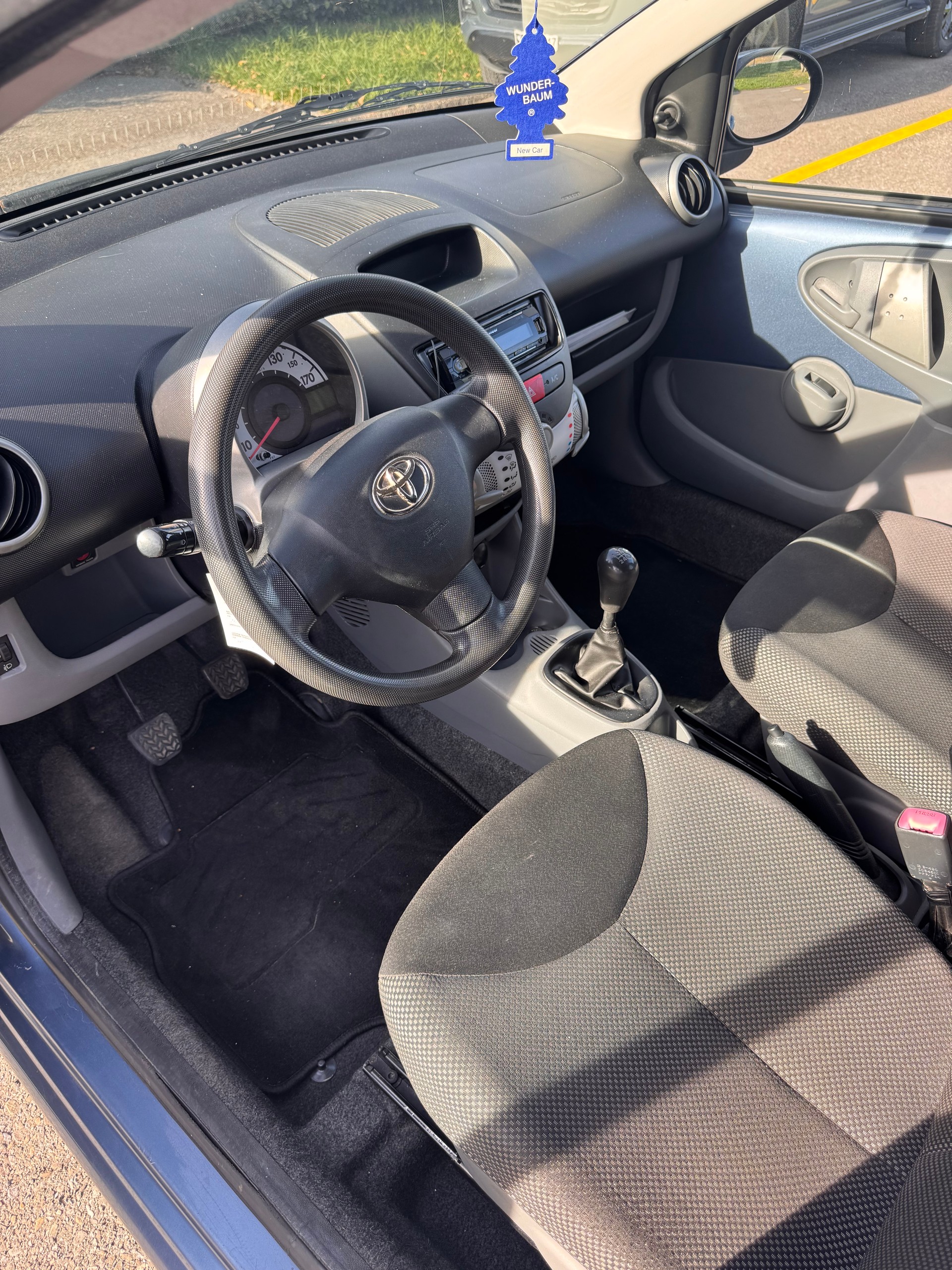 TOYOTA Aygo 1.0 Linea Luna Cool-image-8