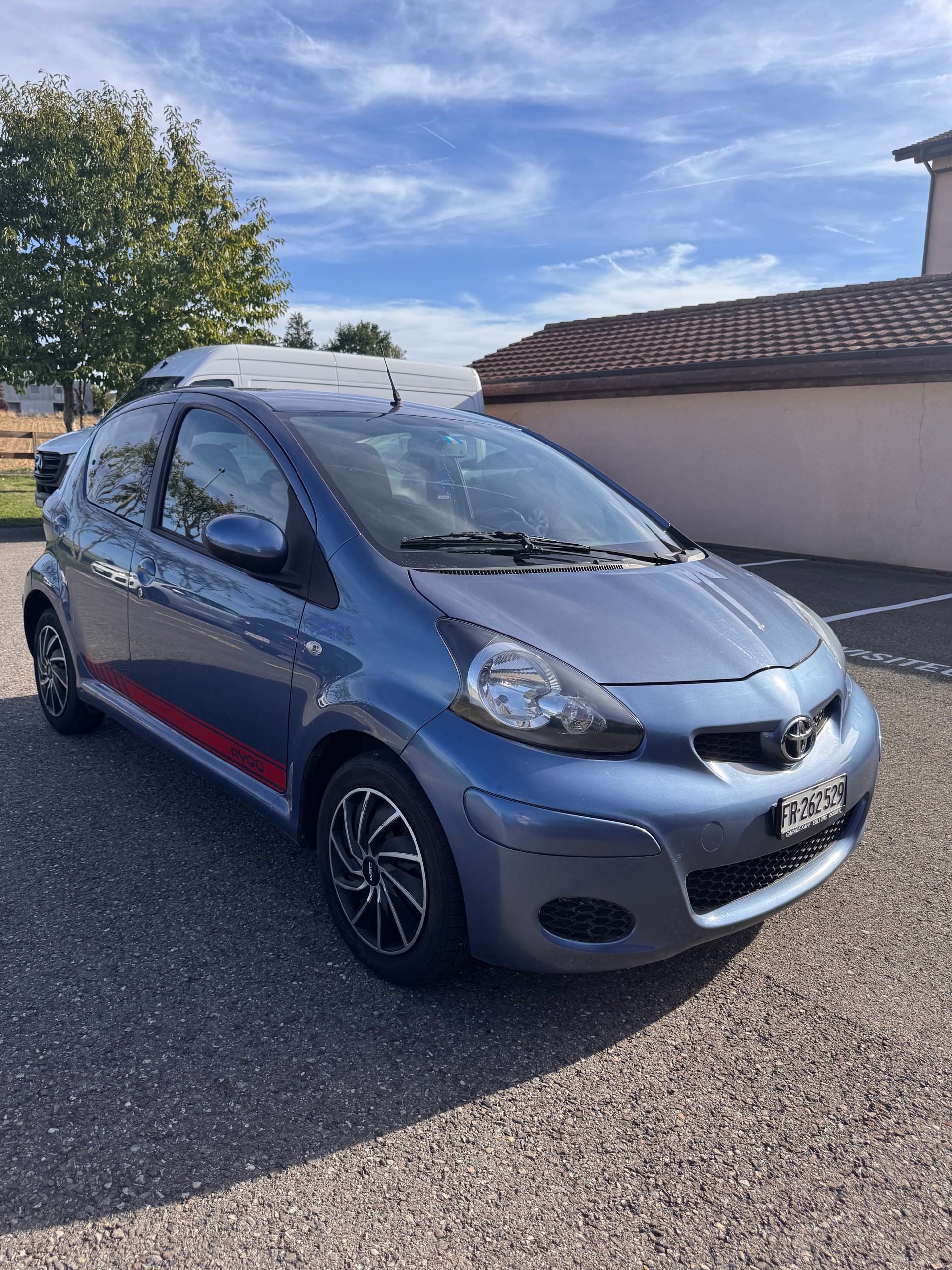 TOYOTA Aygo 1.0 Linea Luna Cool-image-7