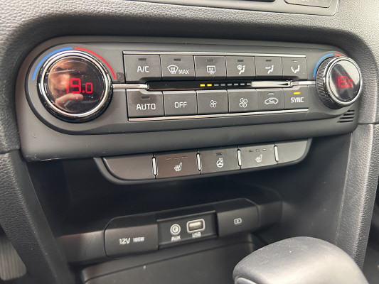 KIA Ceed SW 1.4 T-GDi Trend-image-13