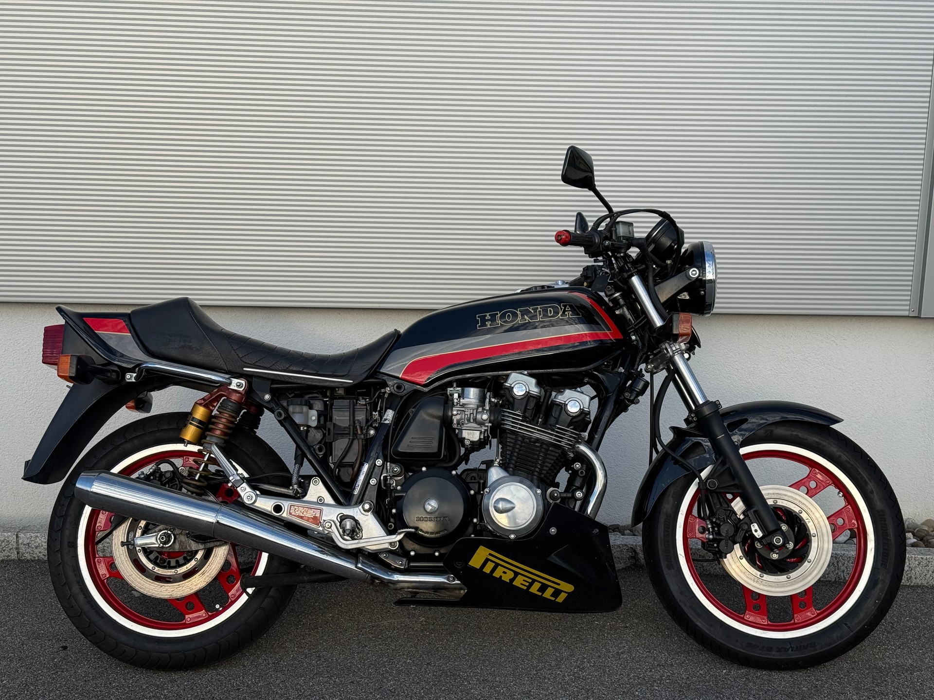 HONDA CB 900 F