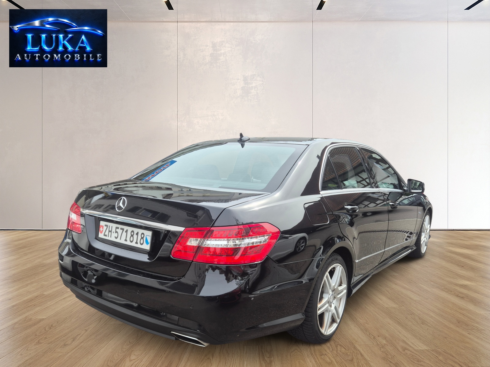 MERCEDES-BENZ E 220 CDI BlueEfficiency MyStar 7G-Tronic-image-5