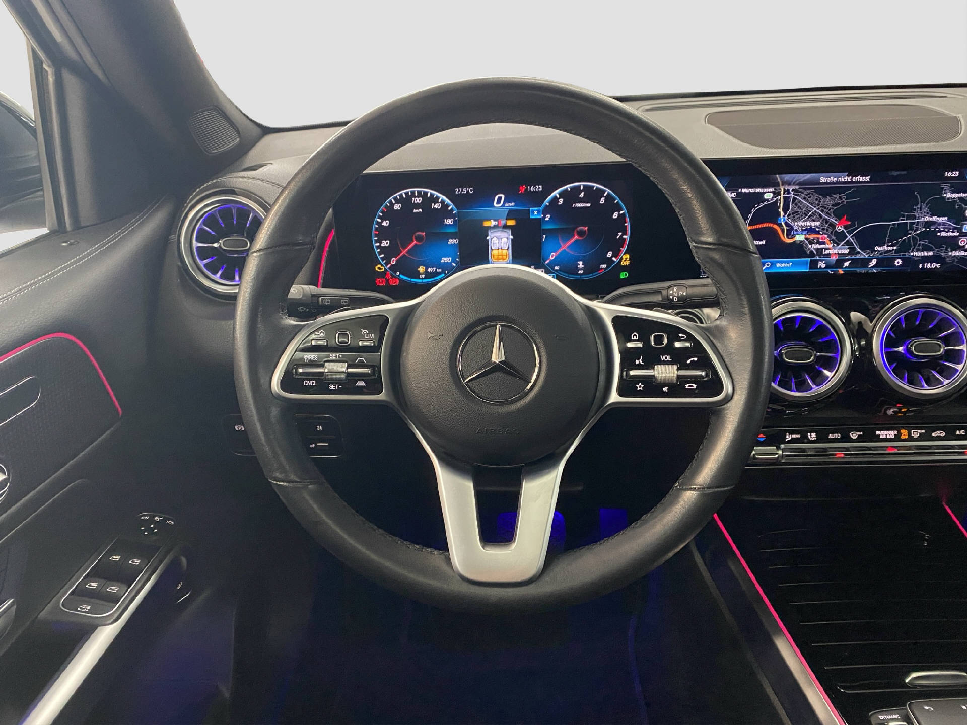 MERCEDES-BENZ GLB 250 Progressive 4MATIC-image-8