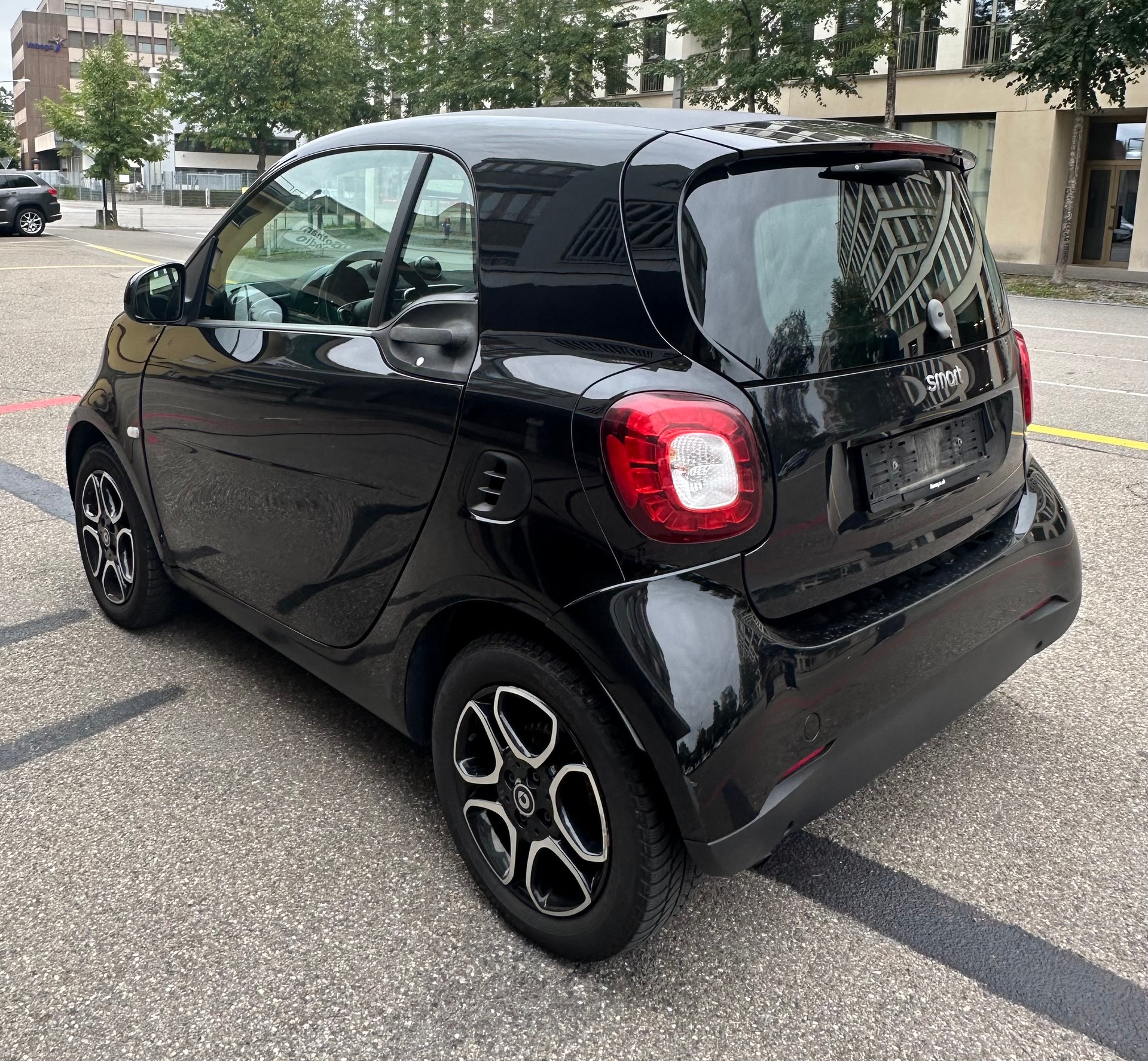 SMART fortwo prime-image-2