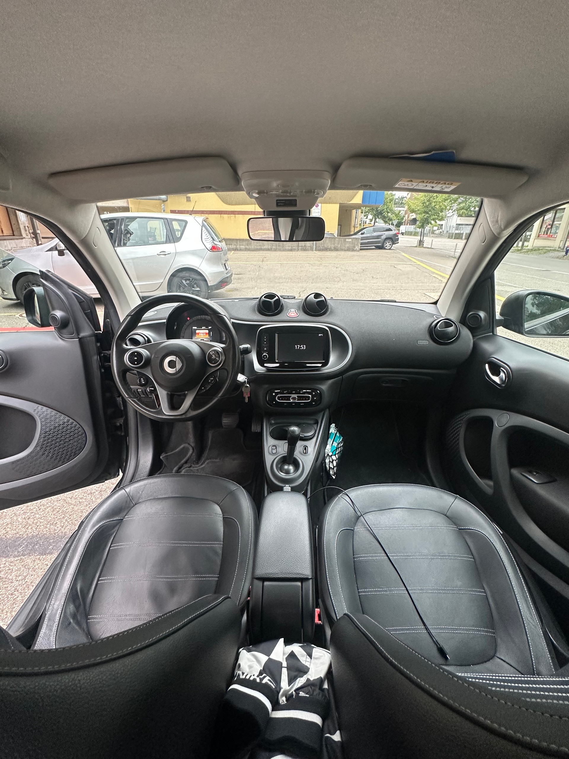 SMART fortwo prime-image-11