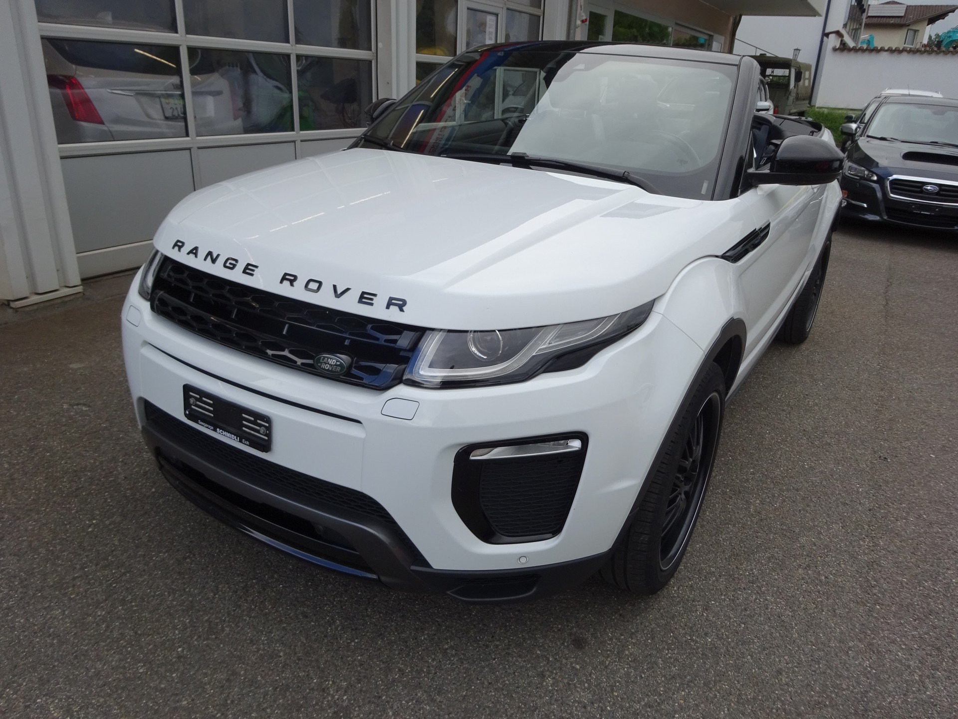 LAND ROVER Range Rover Evoque Convert. 2.0Si4 HSE Dynamic AT9-image-10