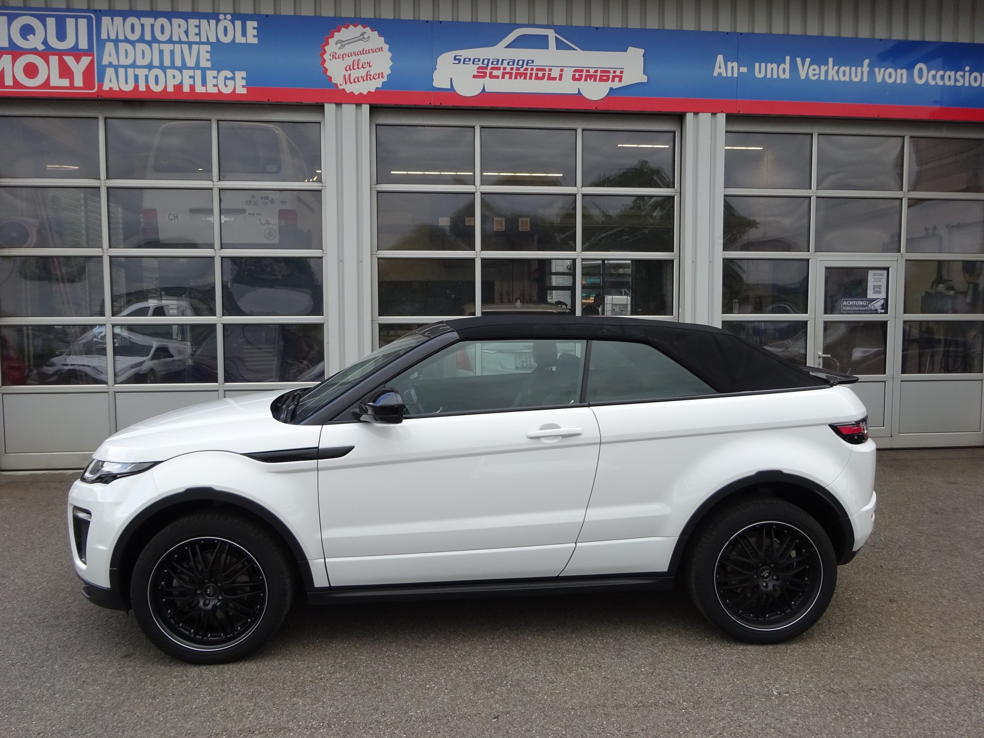 LAND ROVER Range Rover Evoque Convert. 2.0Si4 HSE Dynamic AT9-image-11