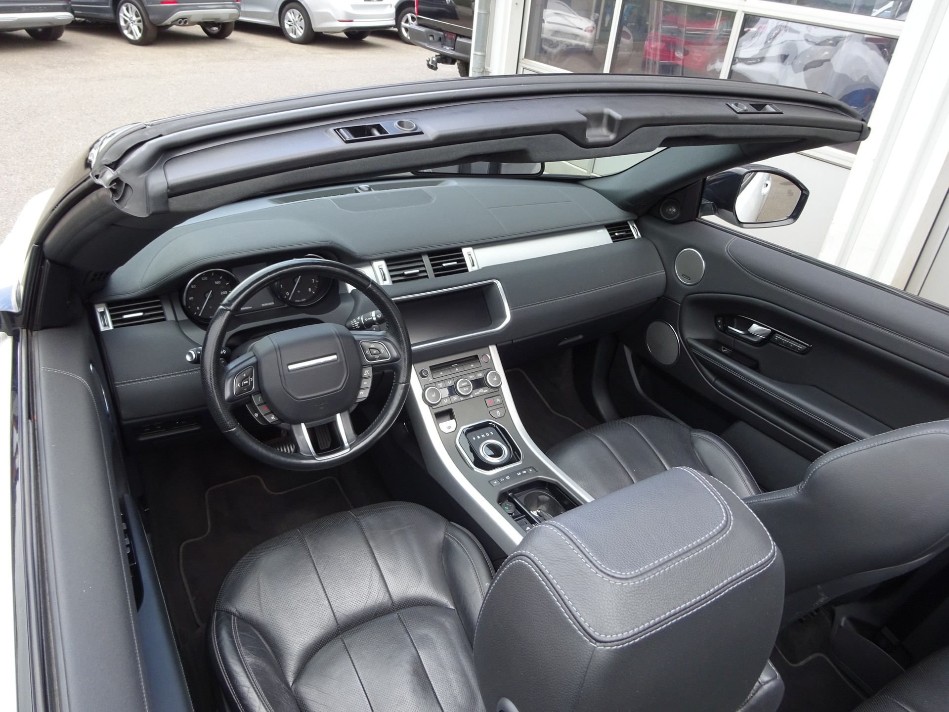 LAND ROVER Range Rover Evoque Convert. 2.0Si4 HSE Dynamic AT9-image-13