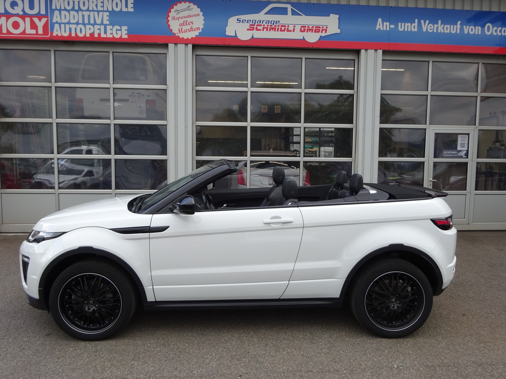 LAND ROVER Range Rover Evoque Convert. 2.0Si4 HSE Dynamic AT9-image-4