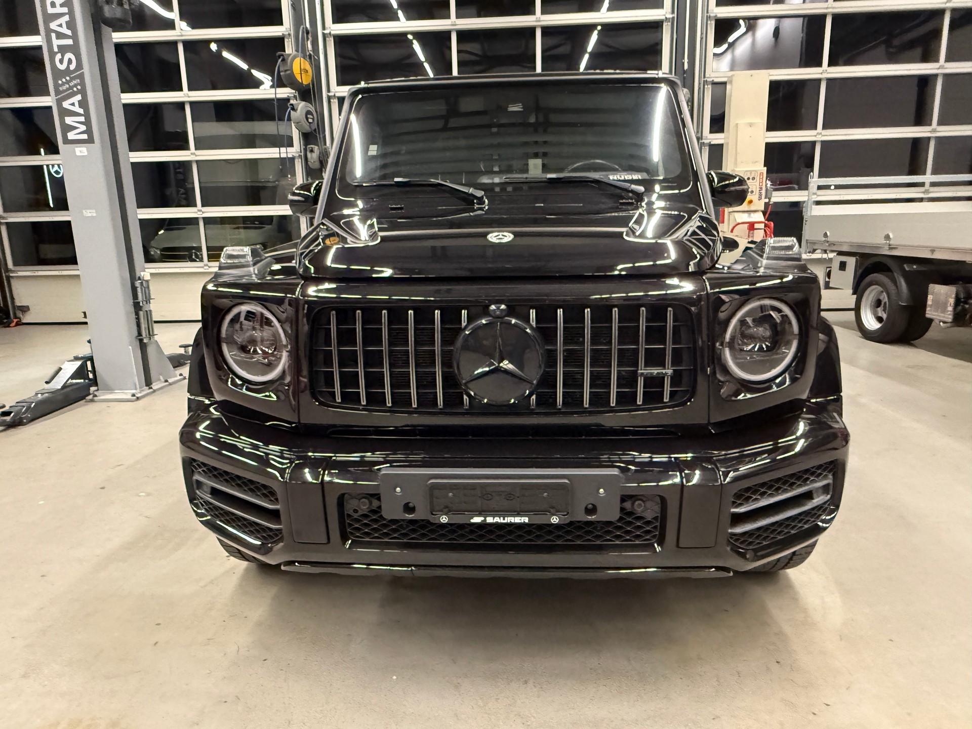 MERCEDES-BENZ G 63 AMG Speedshift Plus G-Tronic-image-13