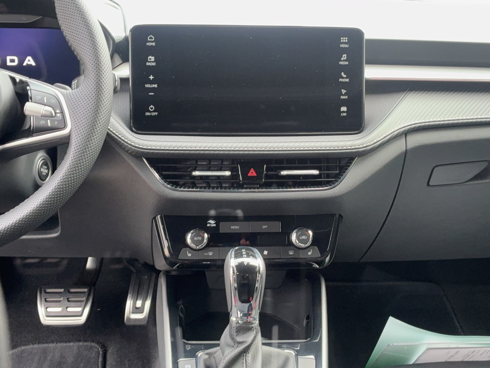SKODA Fabia 1.5 TSI 130 DSG-image-10