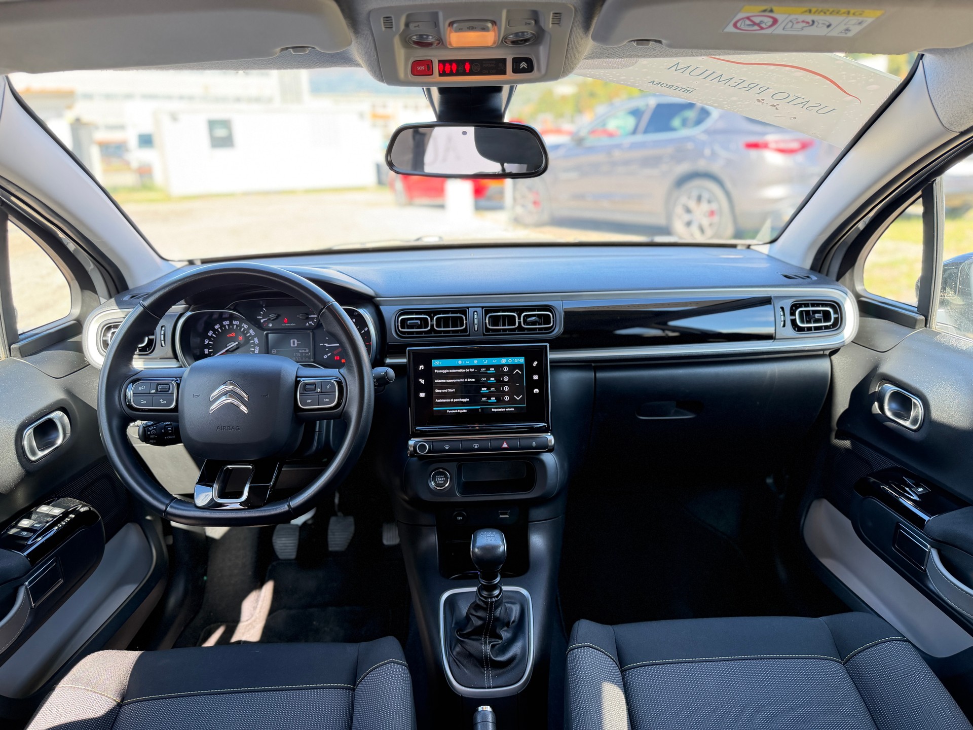 CITROEN C3 1.2i PureTech Shine-image-7