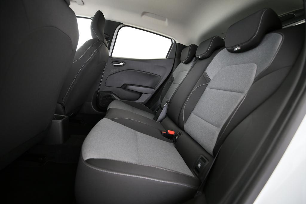 MITSUBISHI Colt 1.0 Invite-image-7