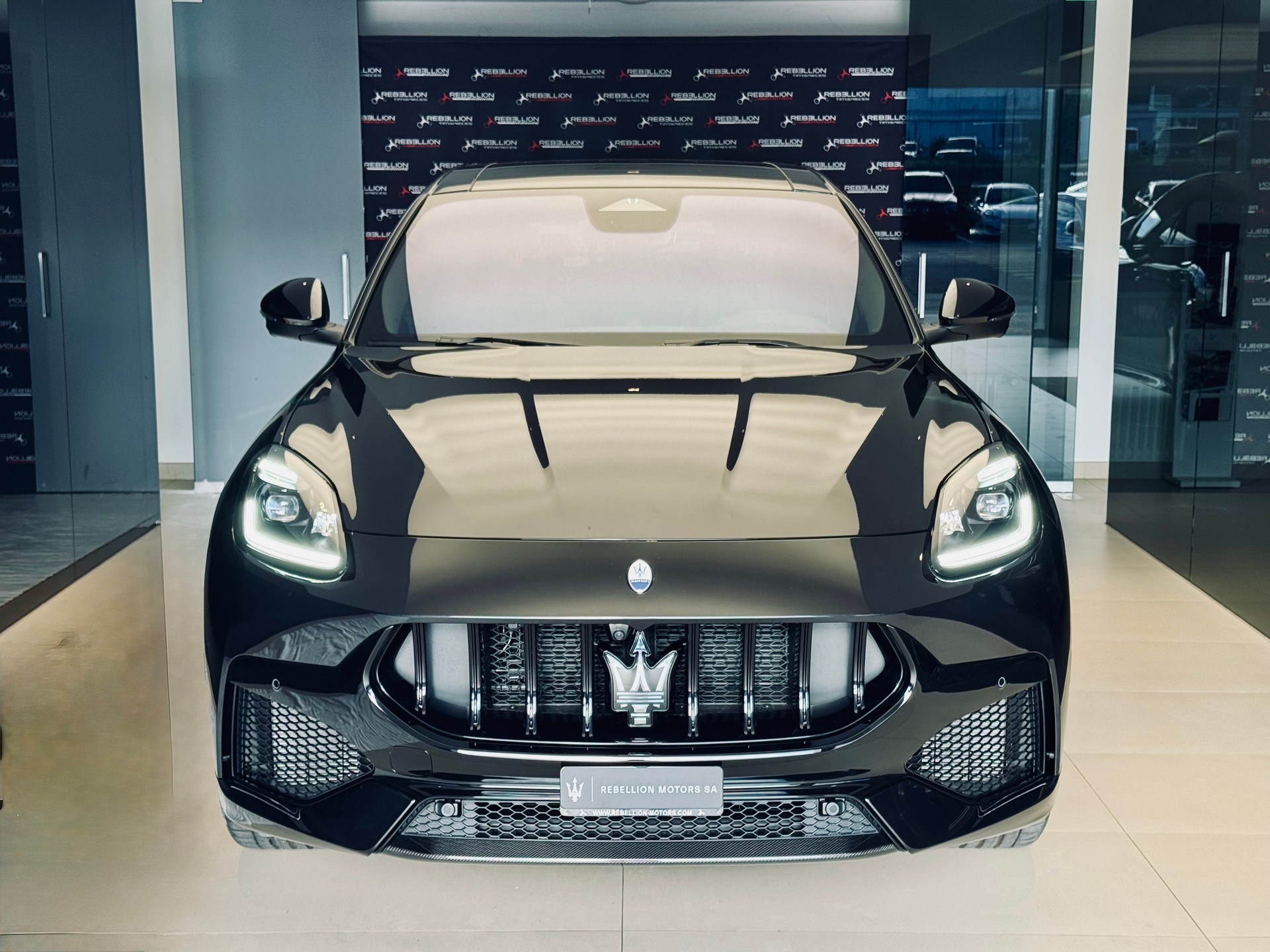 MASERATI Grecale 3.0 Trofeo Automatica Model 2027-image-1