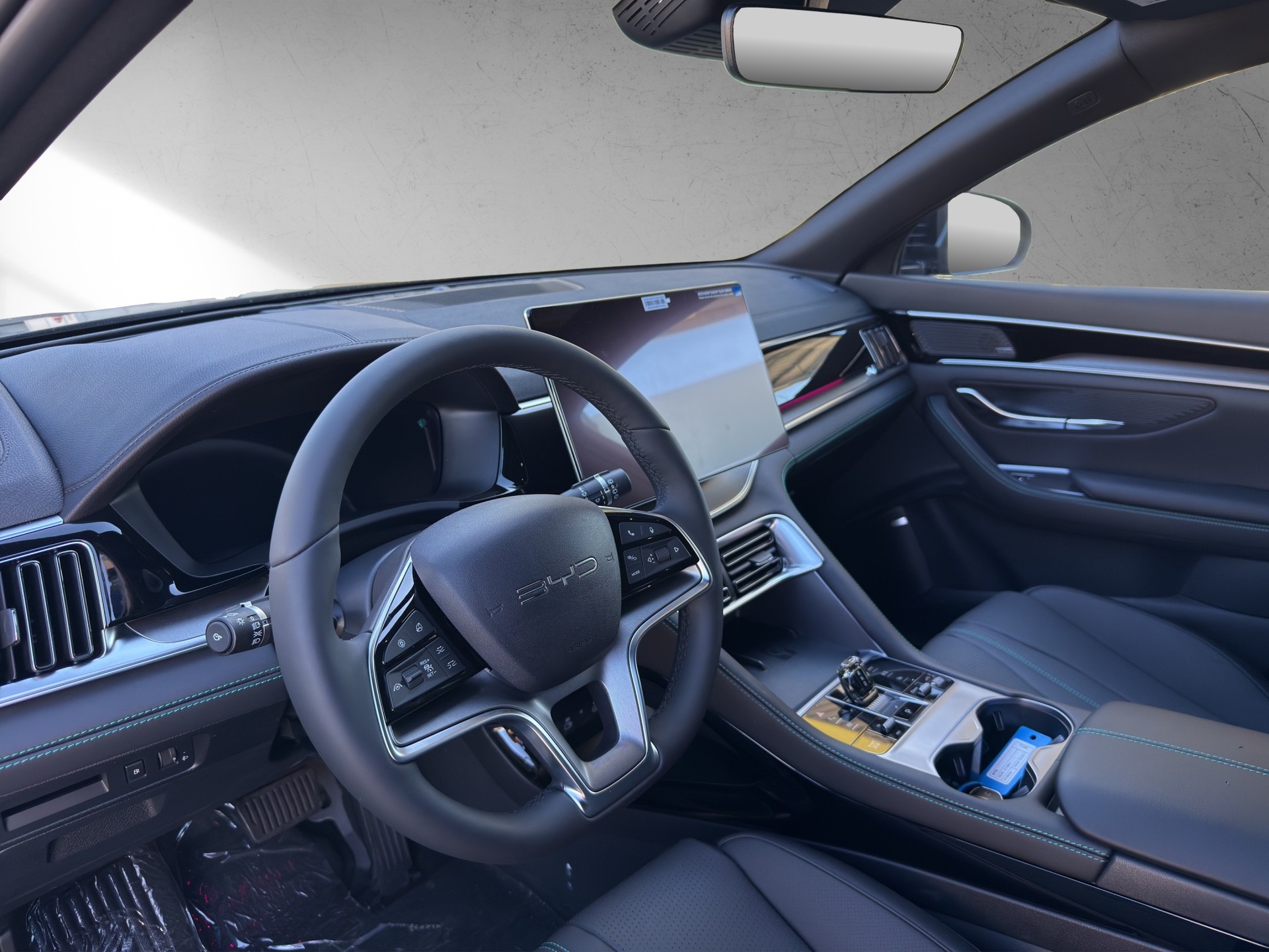 BYD Seal U DM-i Design AWD-image-5