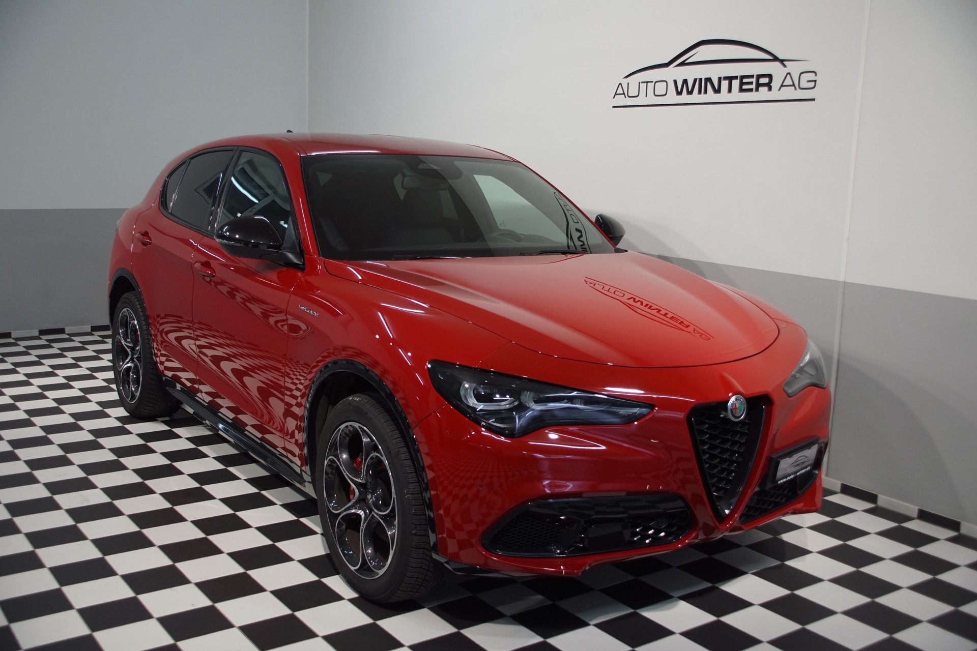 ALFA ROMEO Stelvio 2.0 Veloce Q4 AT8 swiss-image-0