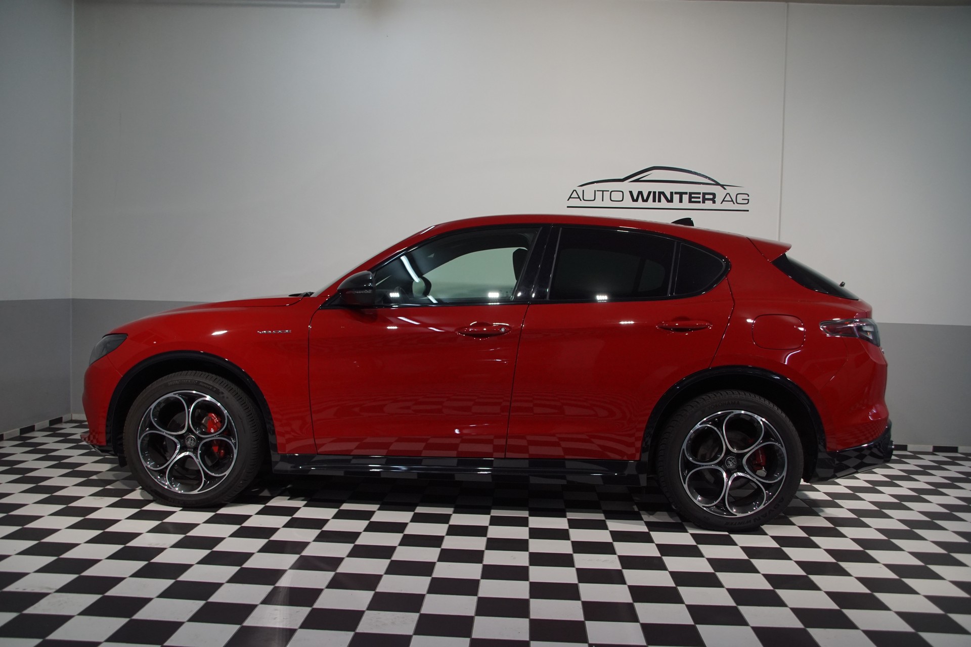 ALFA ROMEO Stelvio 2.0 Veloce Q4 AT8 swiss-image-9