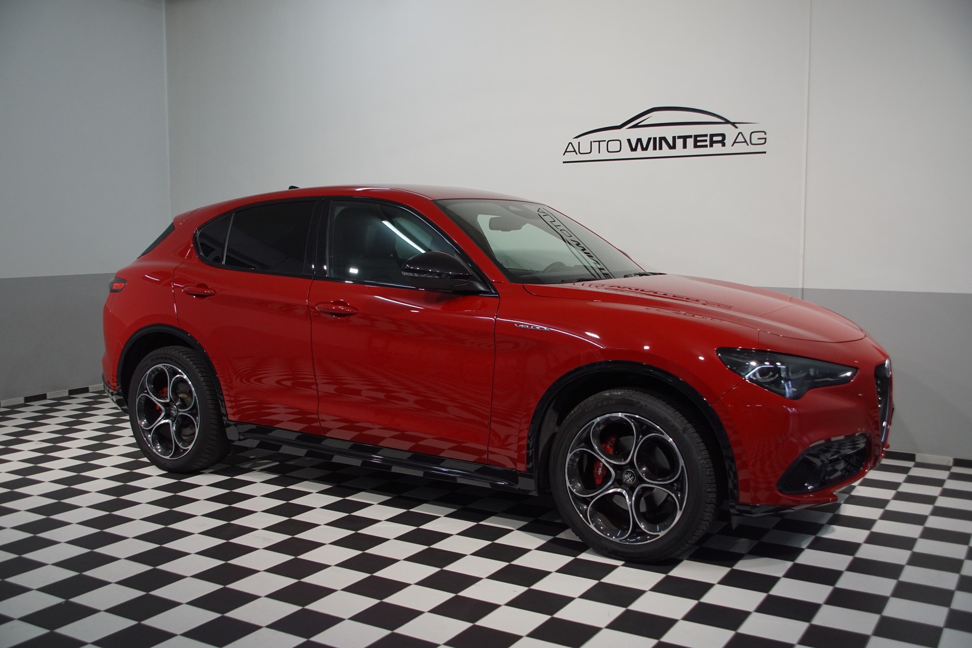 ALFA ROMEO Stelvio 2.0 Veloce Q4 AT8 swiss-image-3