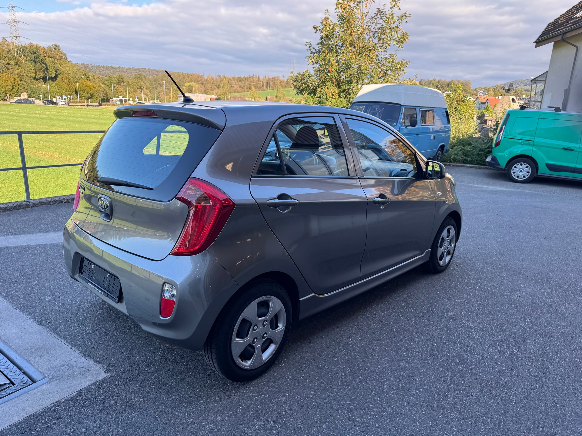 KIA Picanto 1.2 CVVT Style Automatic-showroom-element-3