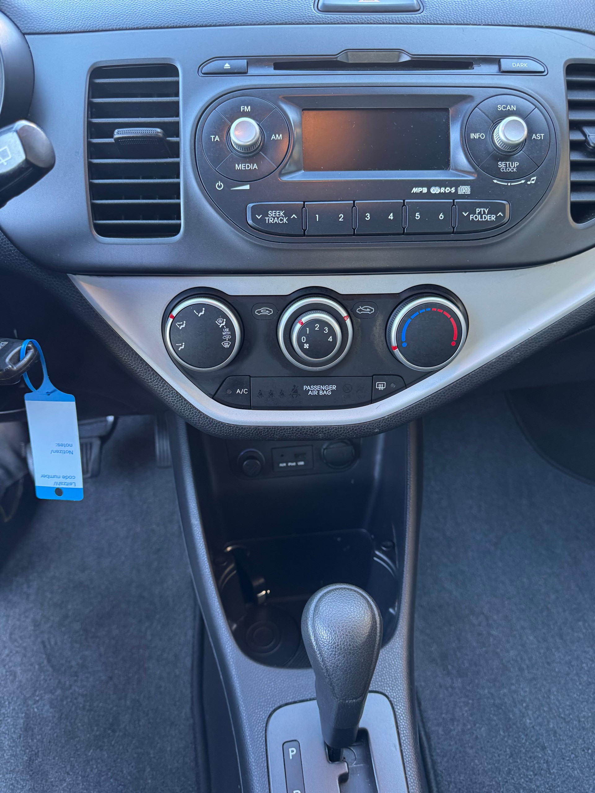 KIA Picanto 1.2 CVVT Style Automatic-image-8