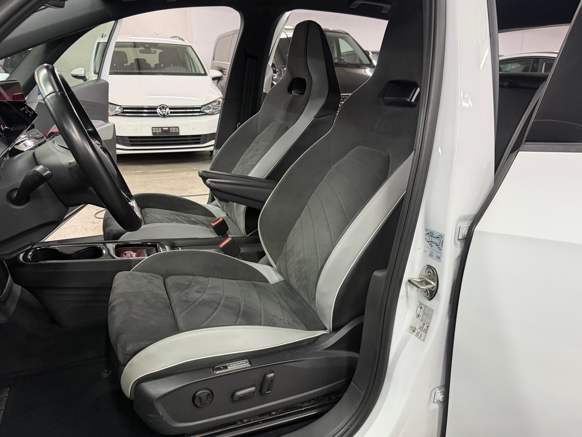 VW ID.3 Pro S 77 kWh Tour-image-14