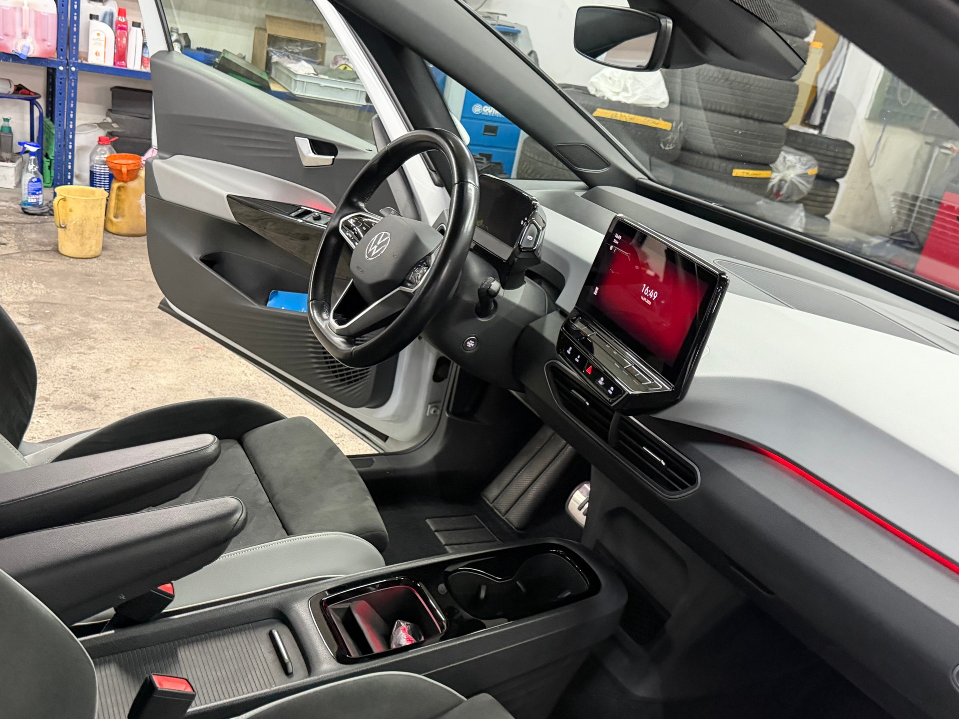 VW ID.3 Pro S 77 kWh Tour-image-8