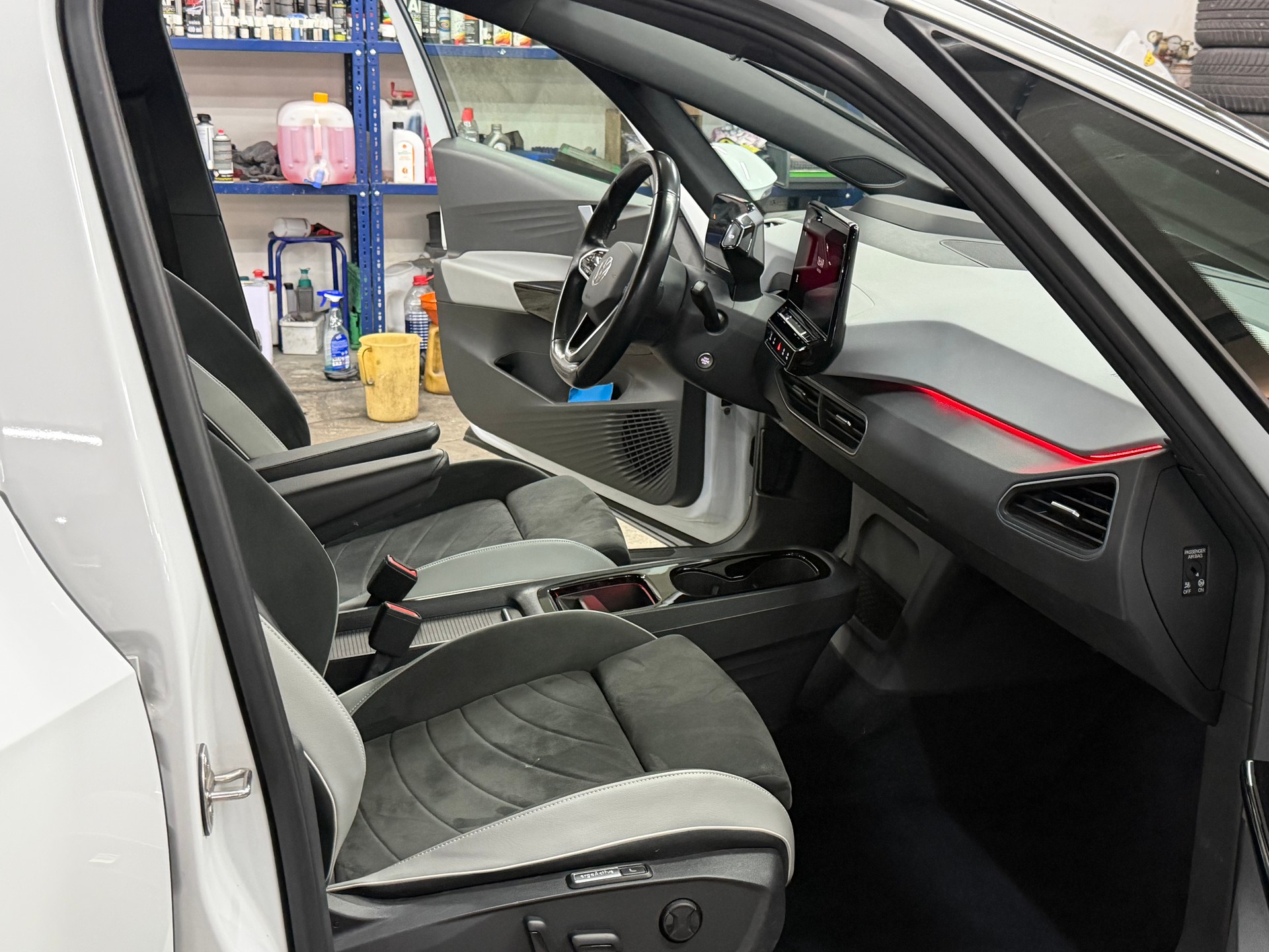 VW ID.3 Pro S 77 kWh Tour-image-7