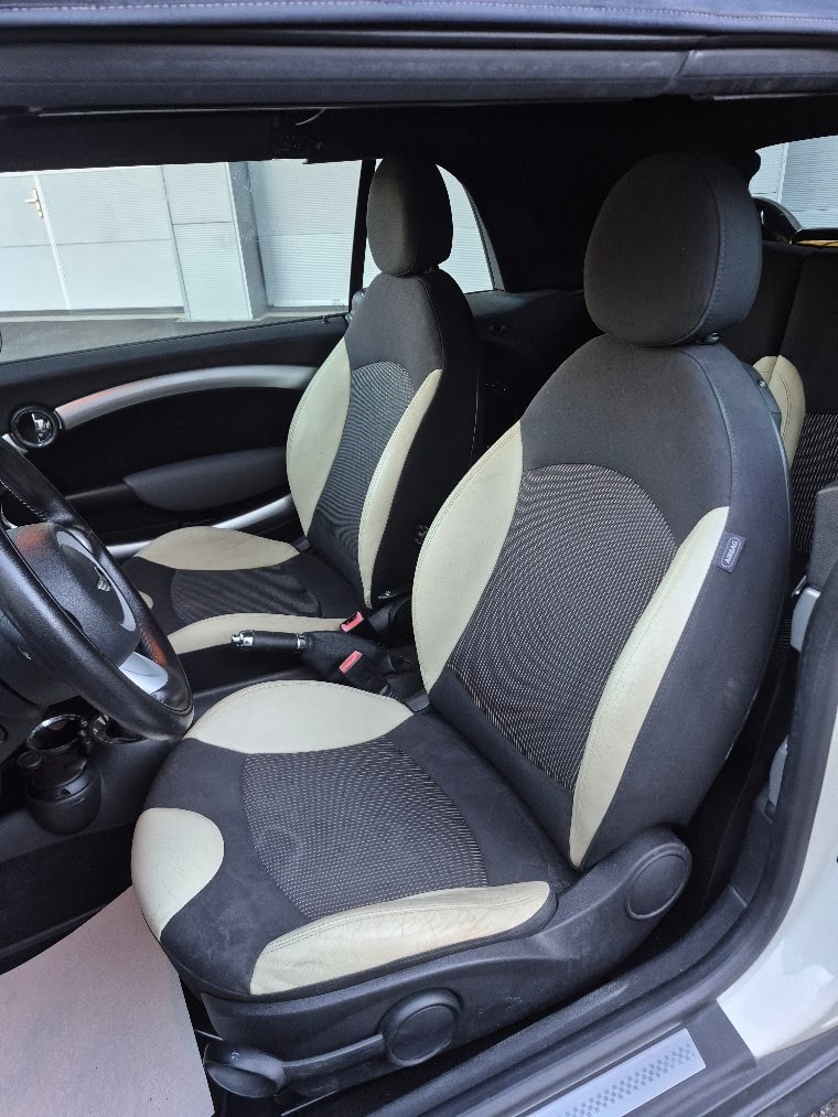 MINI Cooper S Cabriolet-image-10