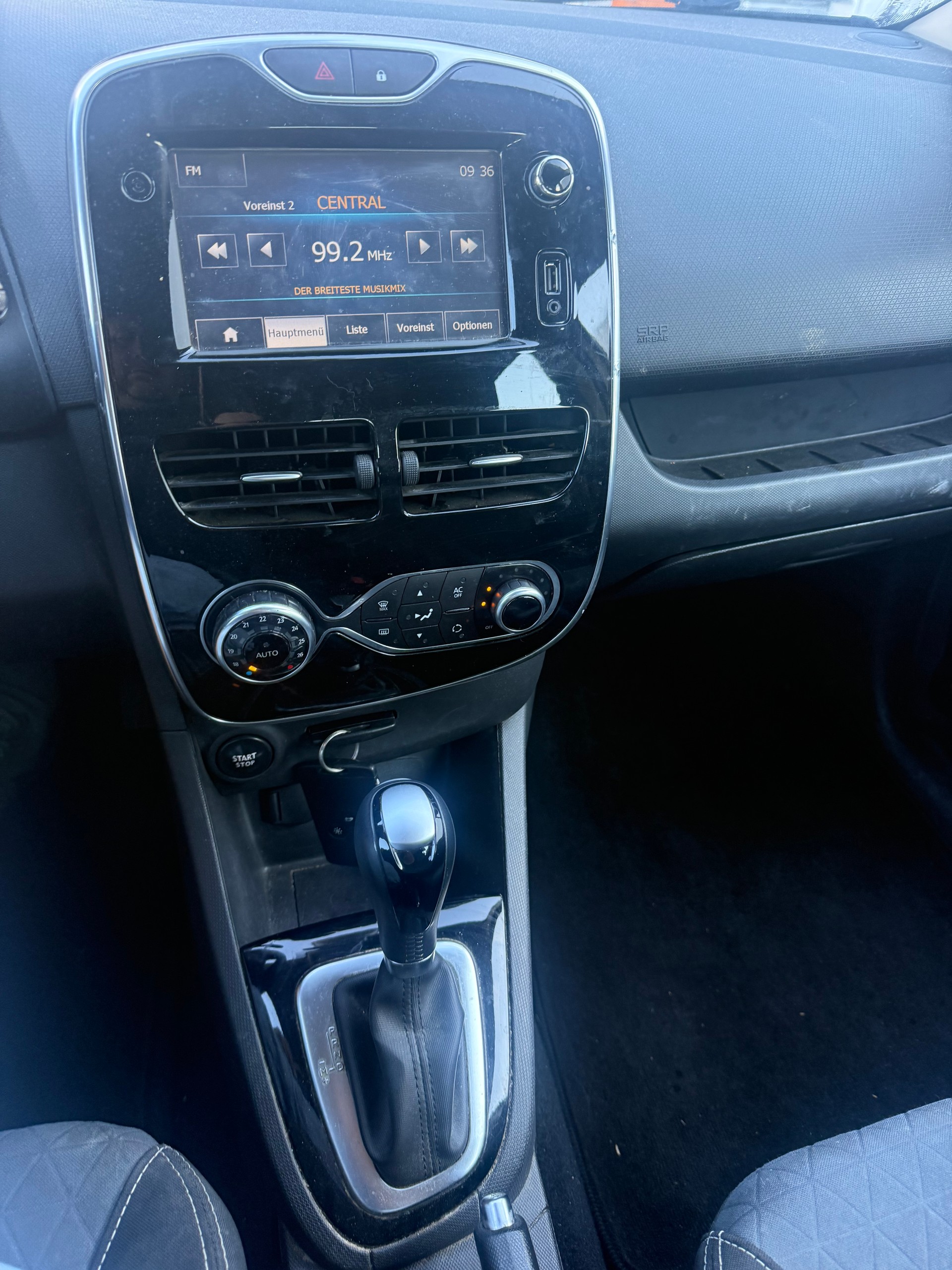 RENAULT Clio 1.2 16V T Dynamique EDC-image-4