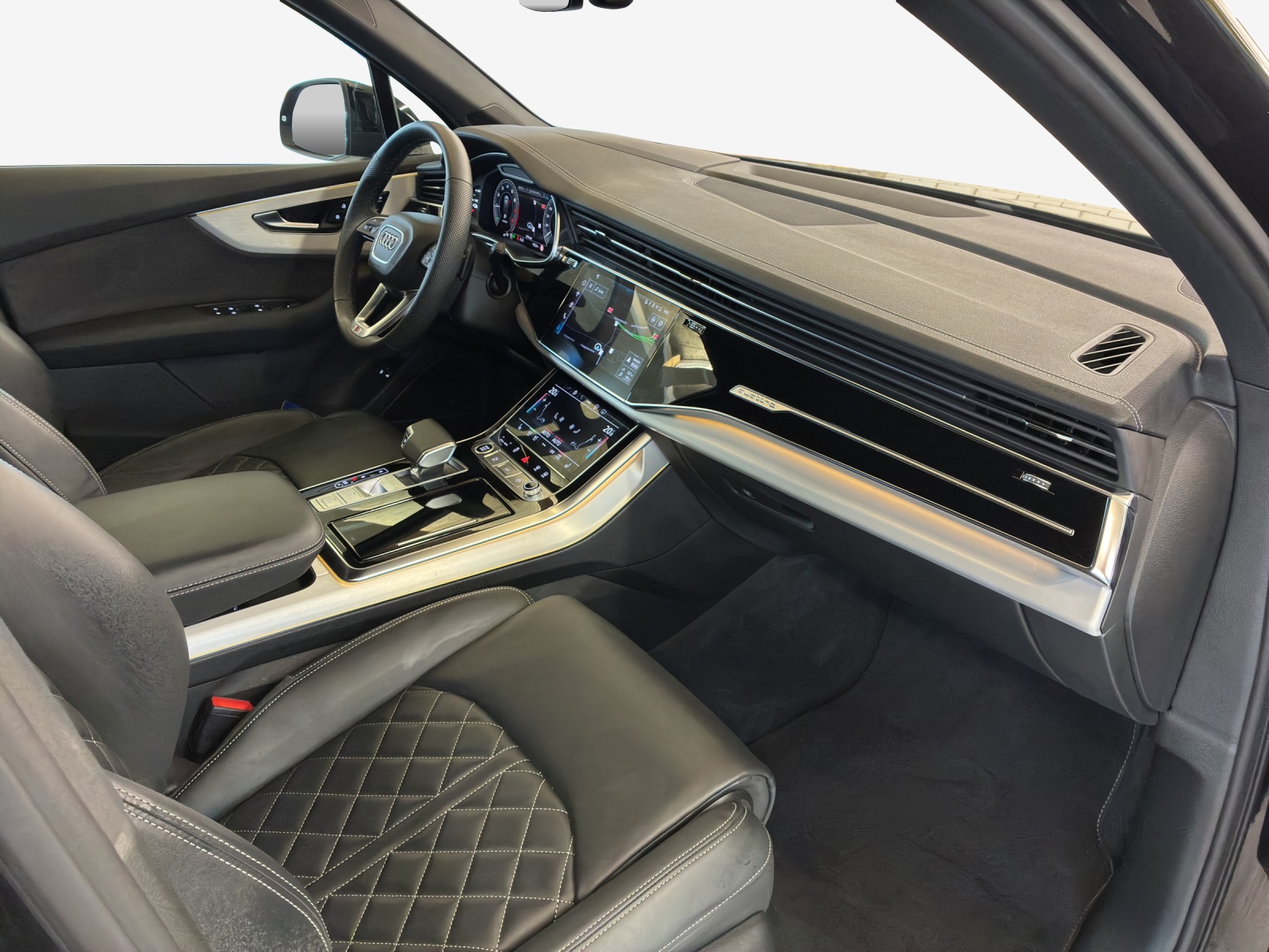 AUDI Q7 SUV TFSI e quattro 290 kW S line tiptronic-image-13